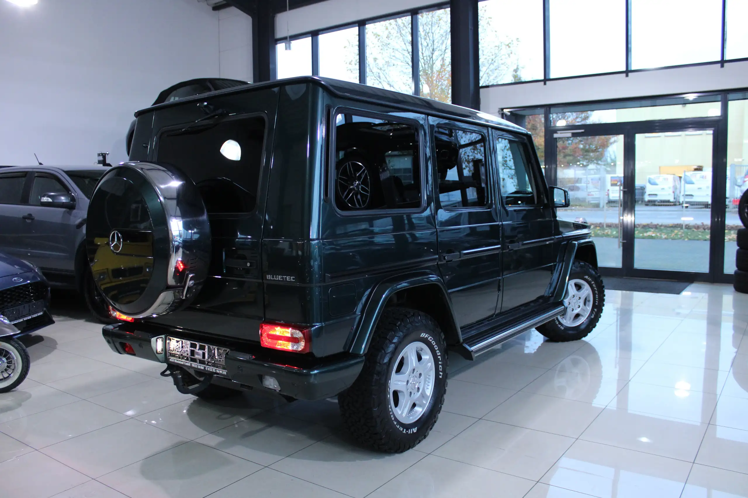 Mercedes-Benz - G 350