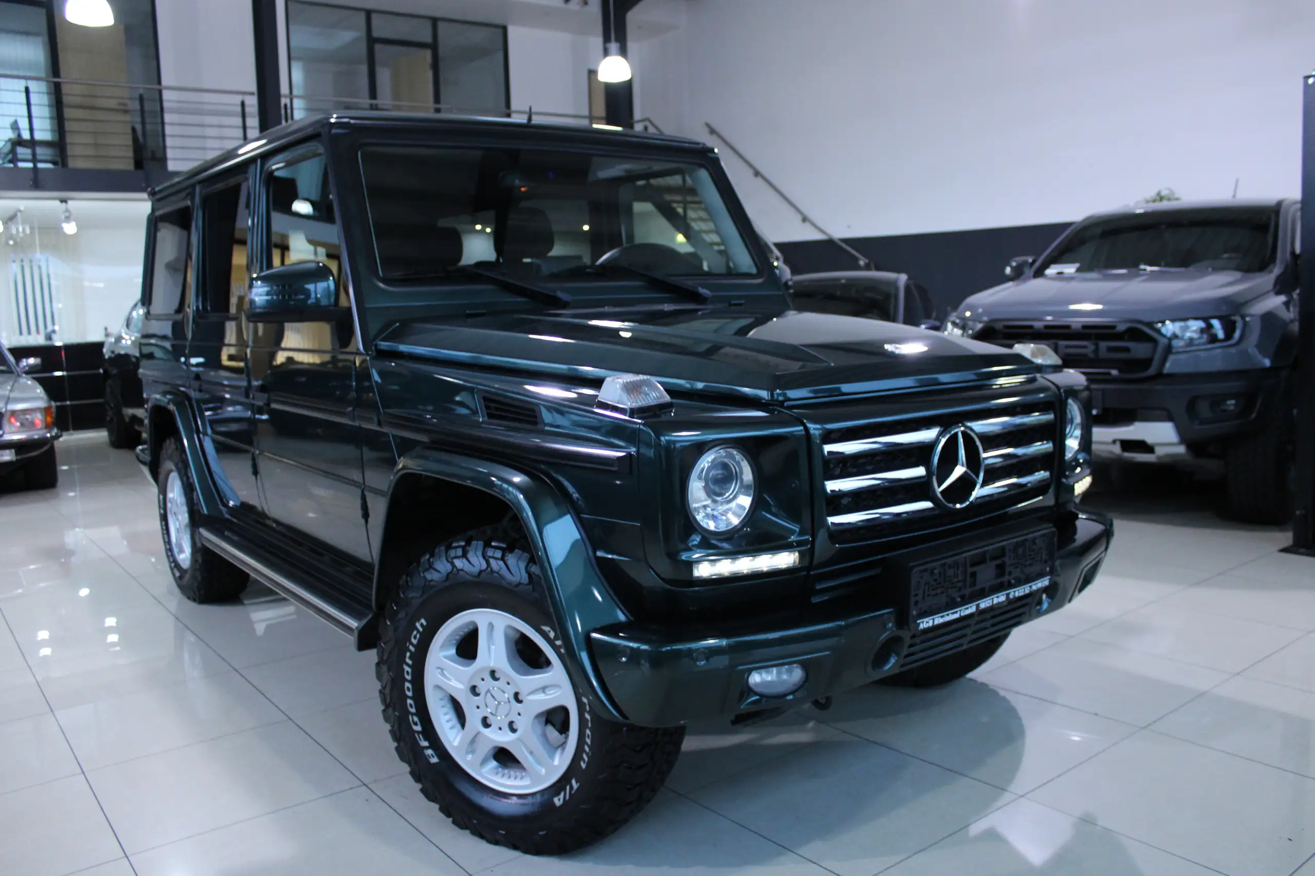 Mercedes-Benz - G 350