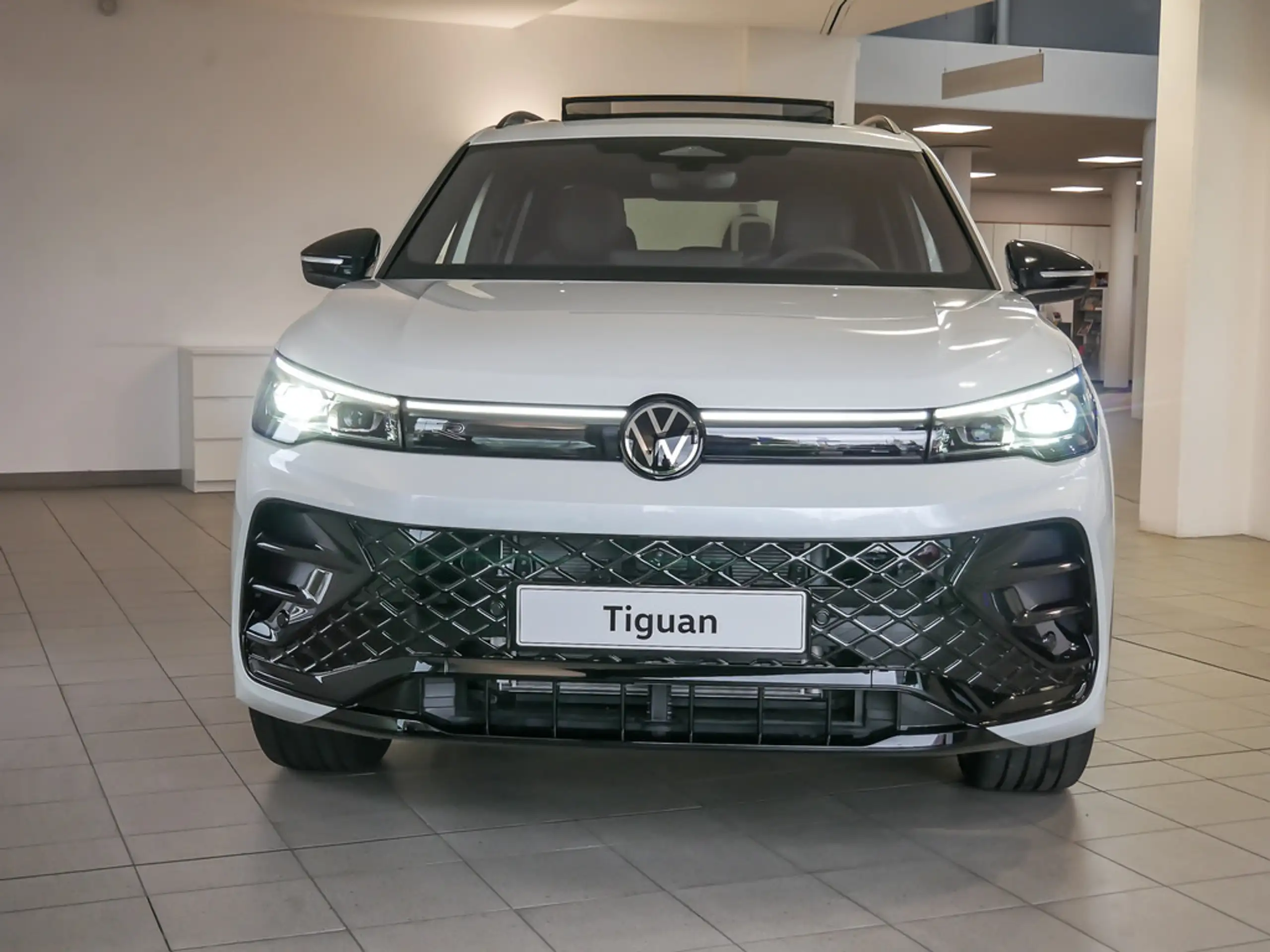 Volkswagen - Tiguan