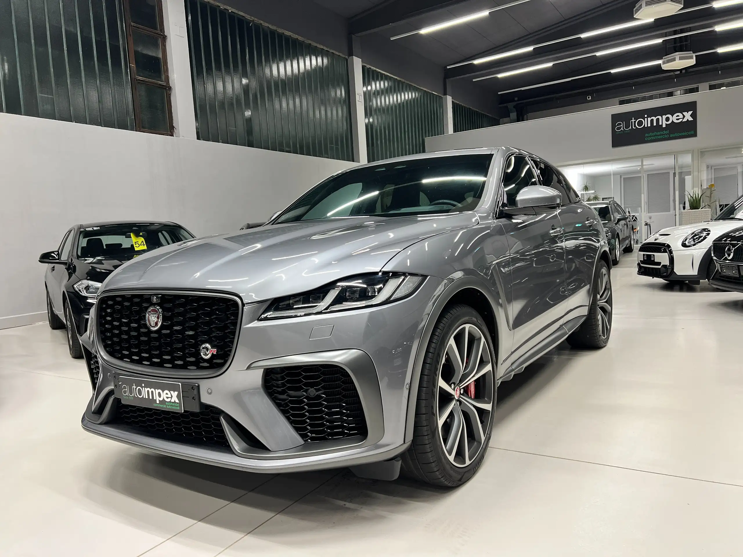 Jaguar - F-Pace