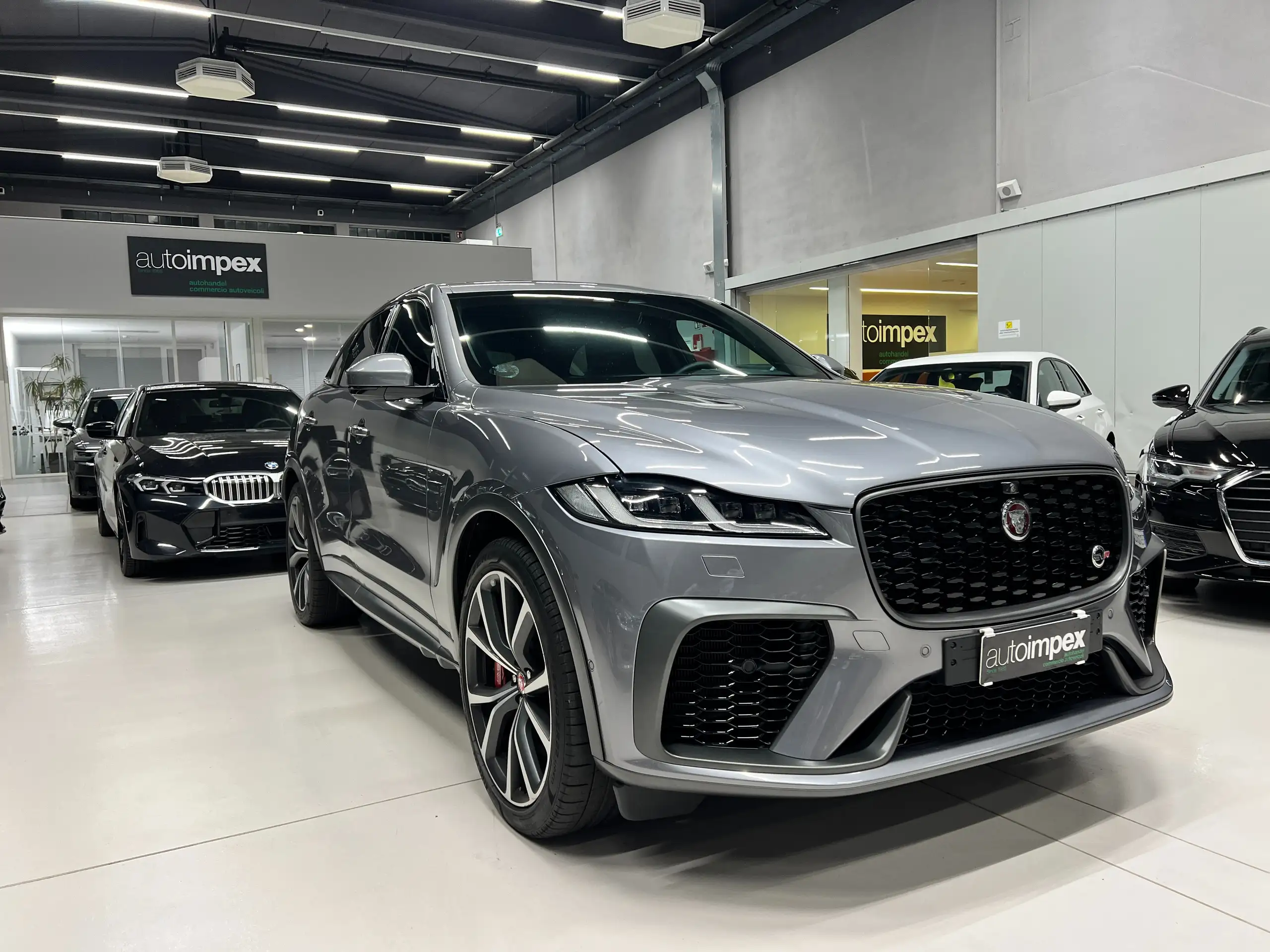 Jaguar - F-Pace