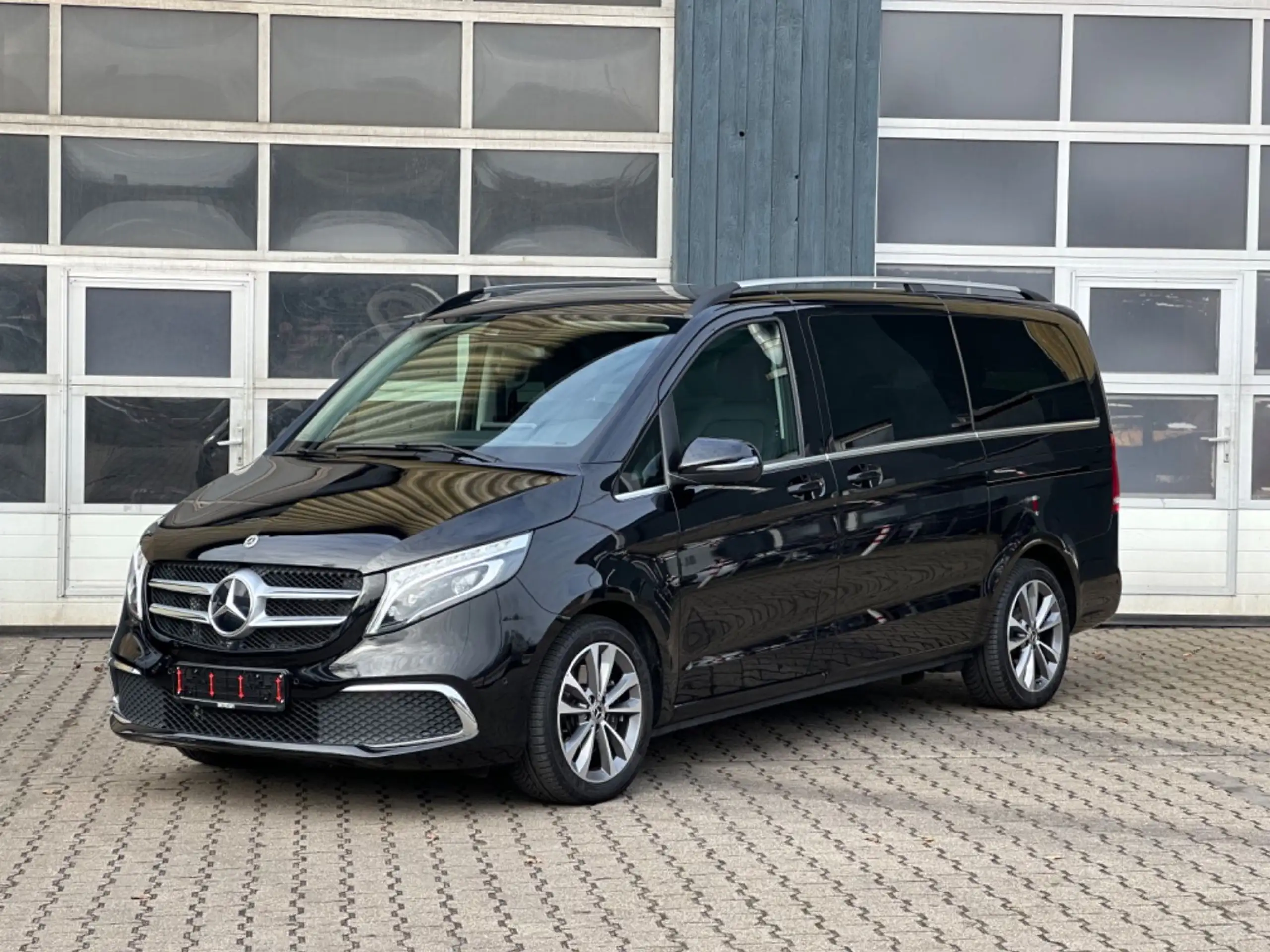 Mercedes-Benz V 300 2021