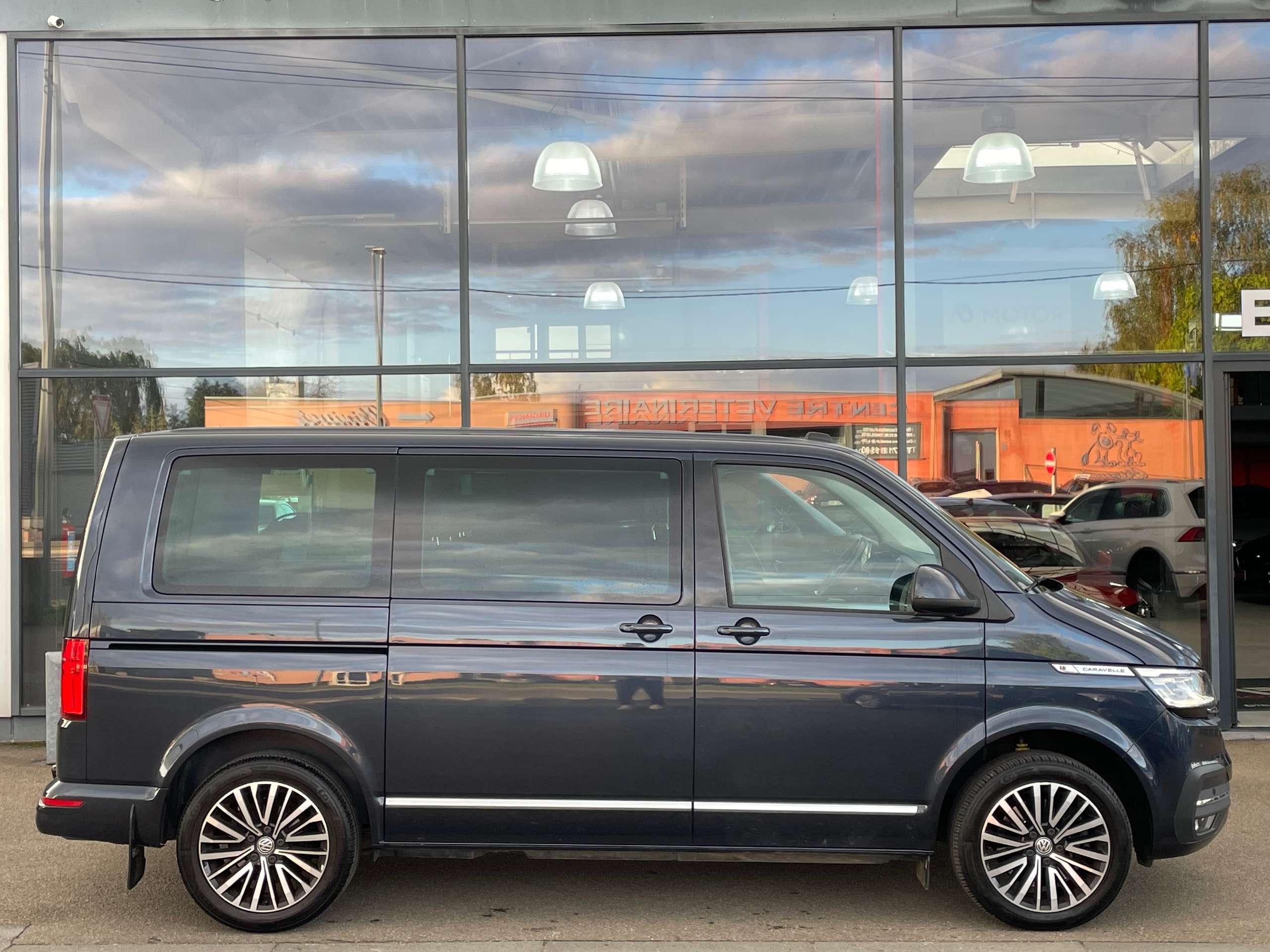 Volkswagen - T6.1 Caravelle