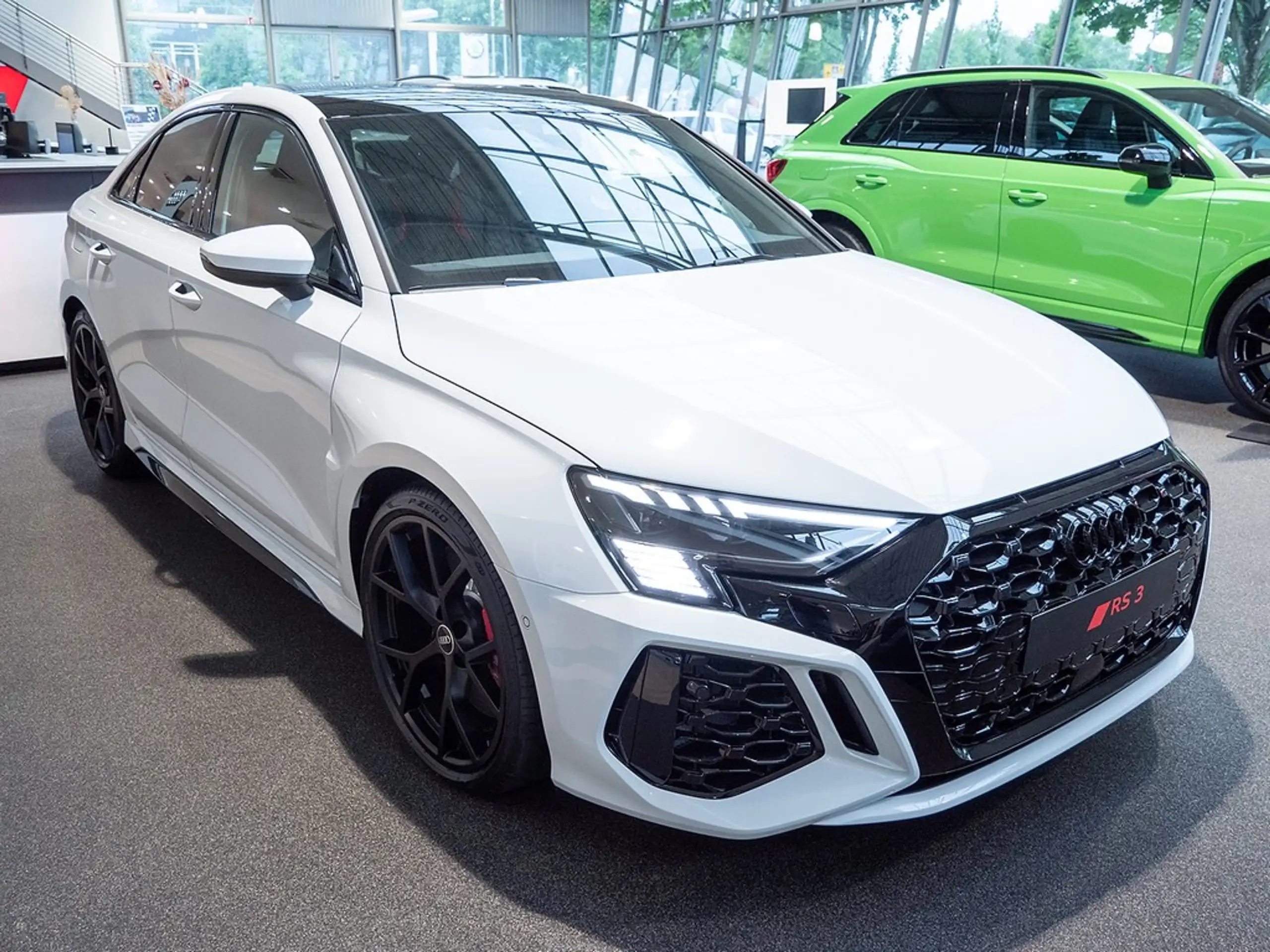 Audi - RS3