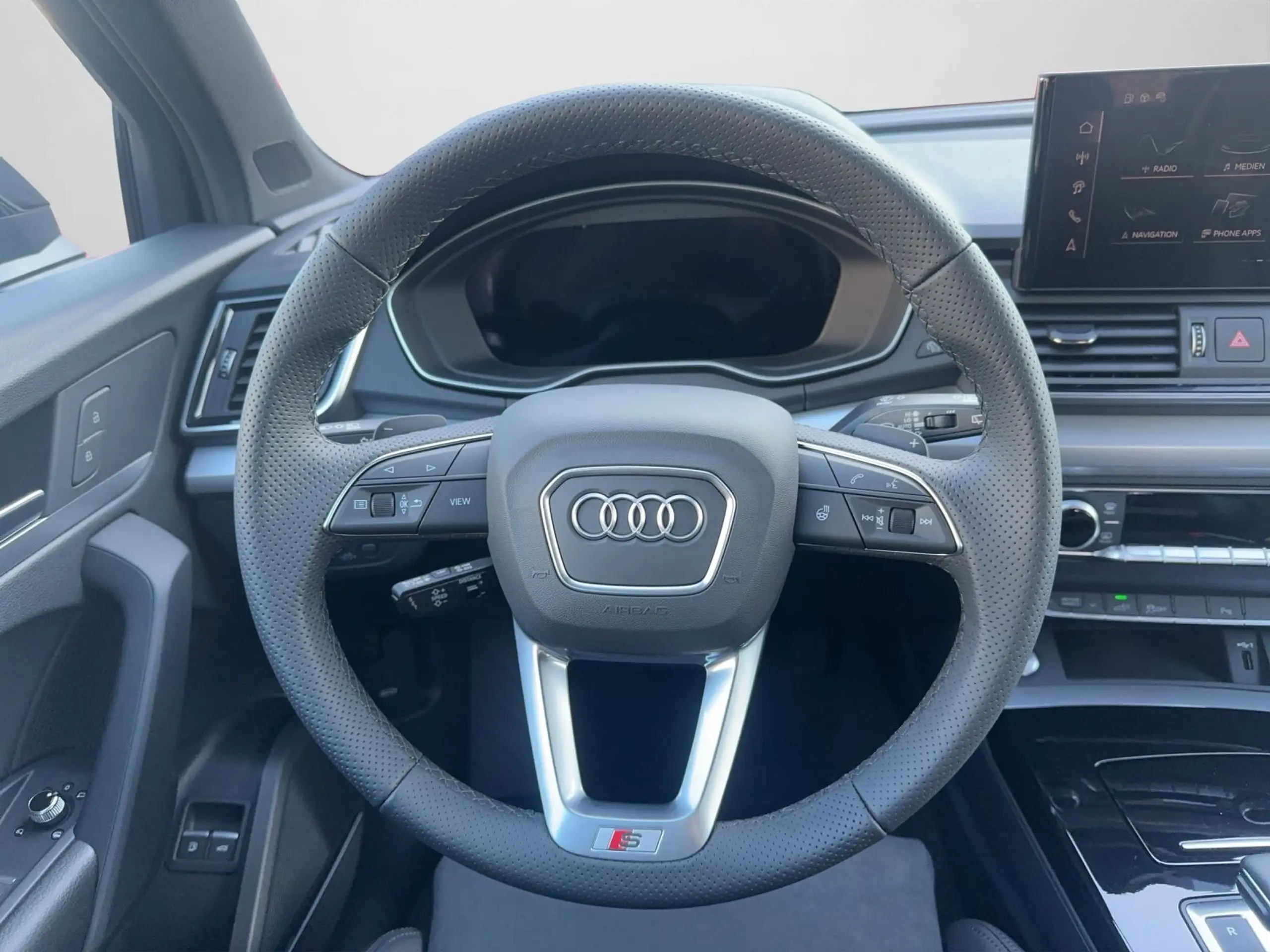 Audi - Q5