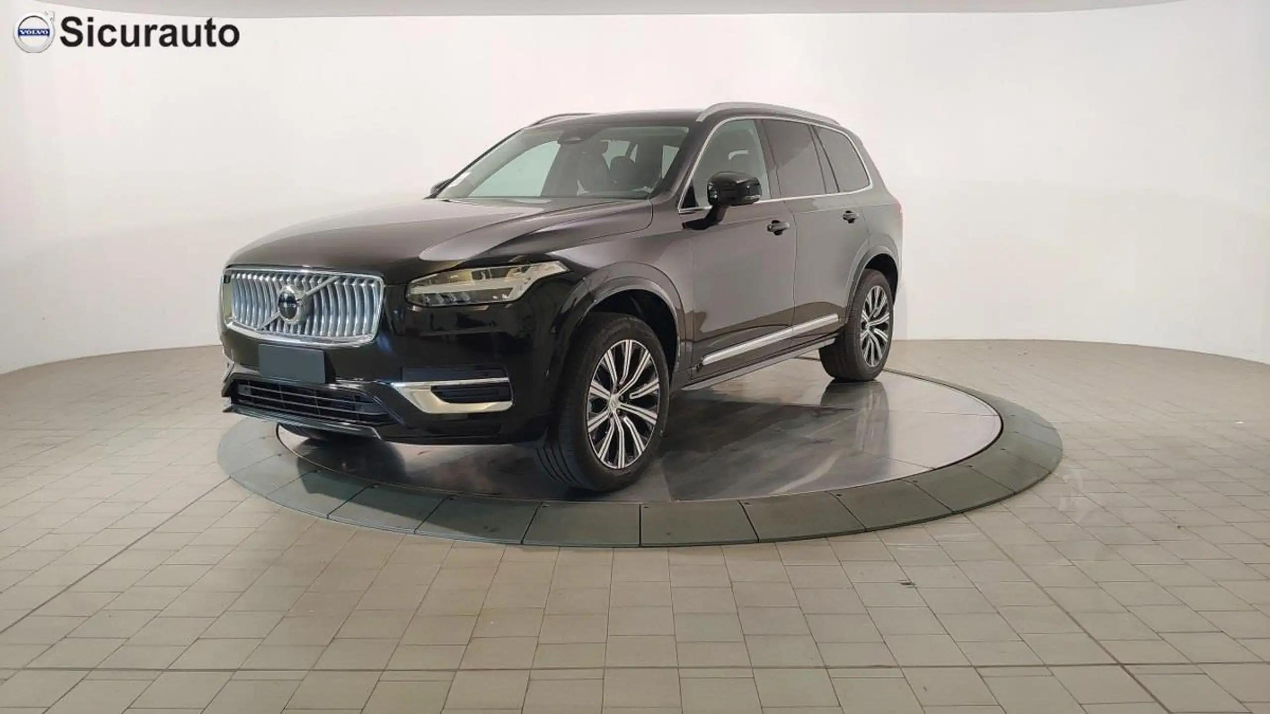 Volvo - XC90