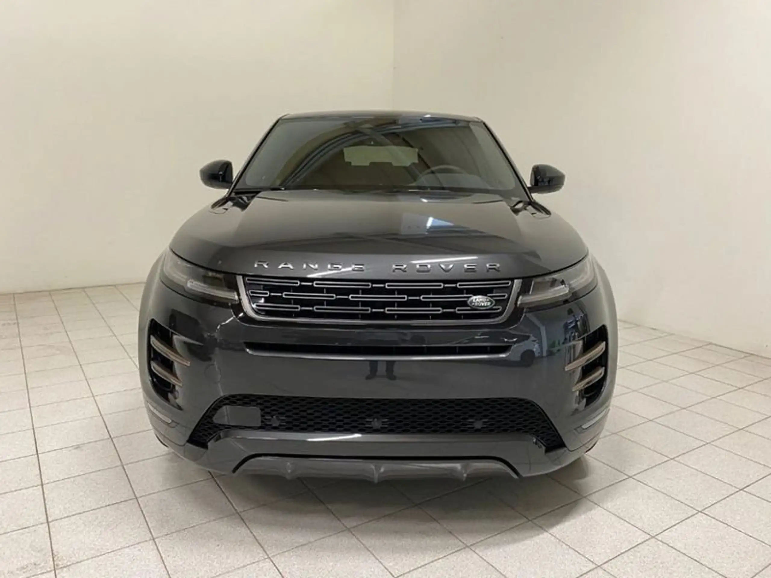 Land Rover - Range Rover Evoque