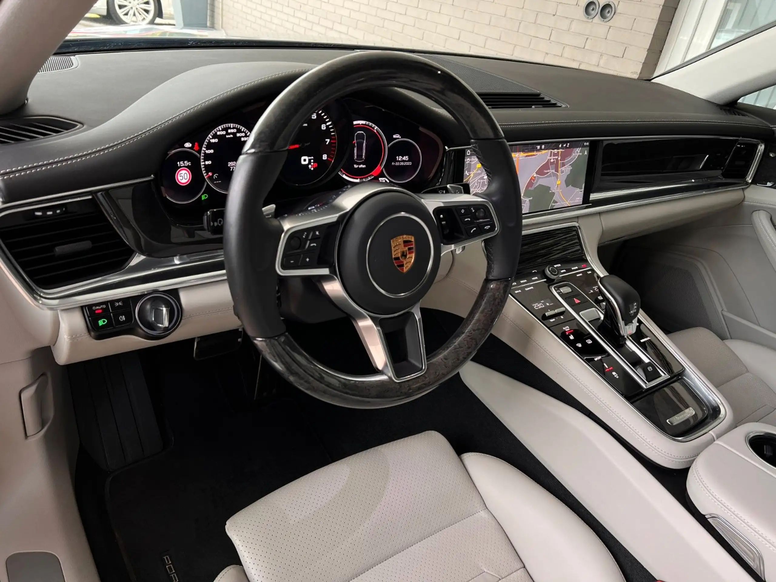 Porsche - Panamera