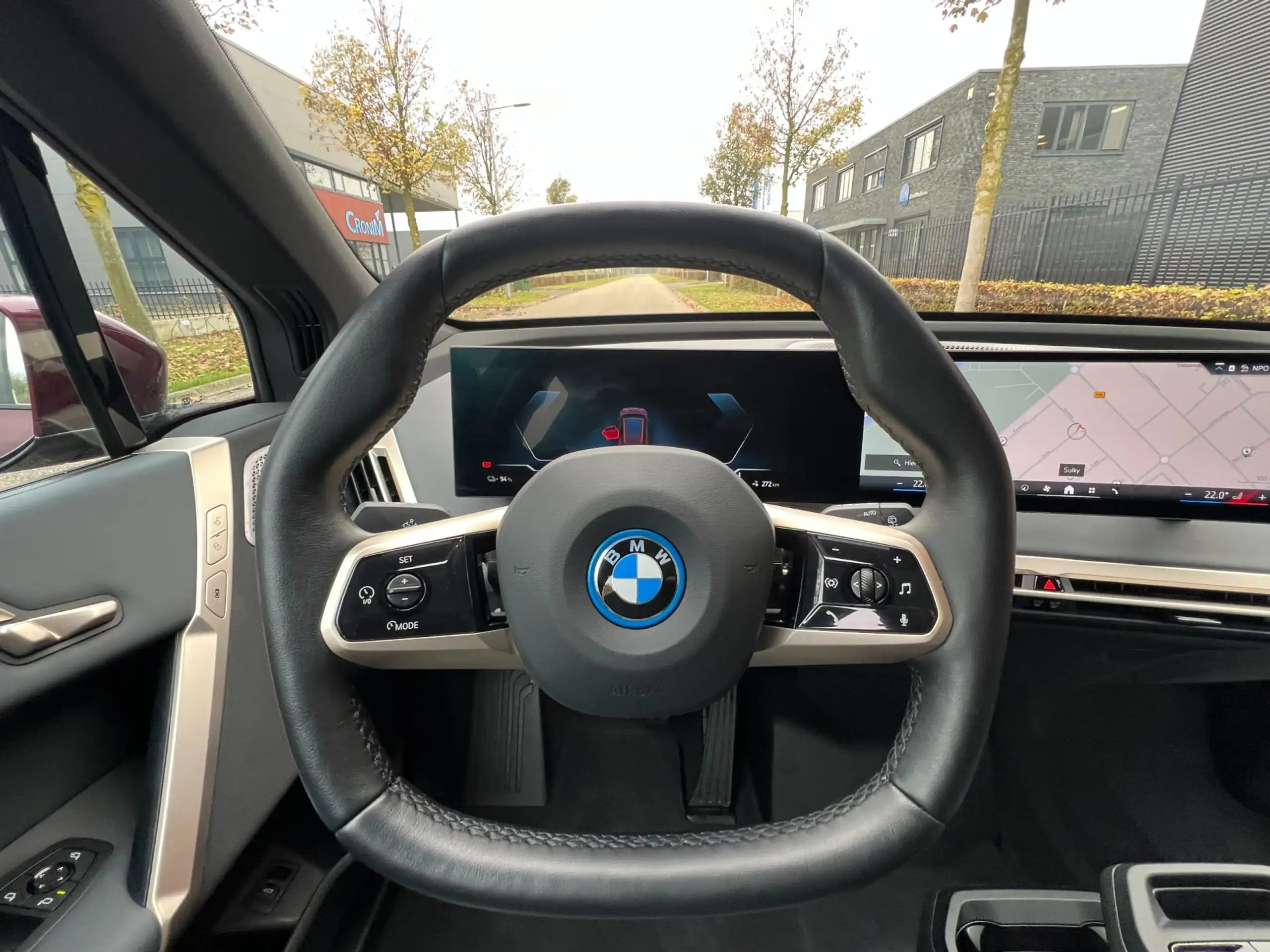 BMW - iX