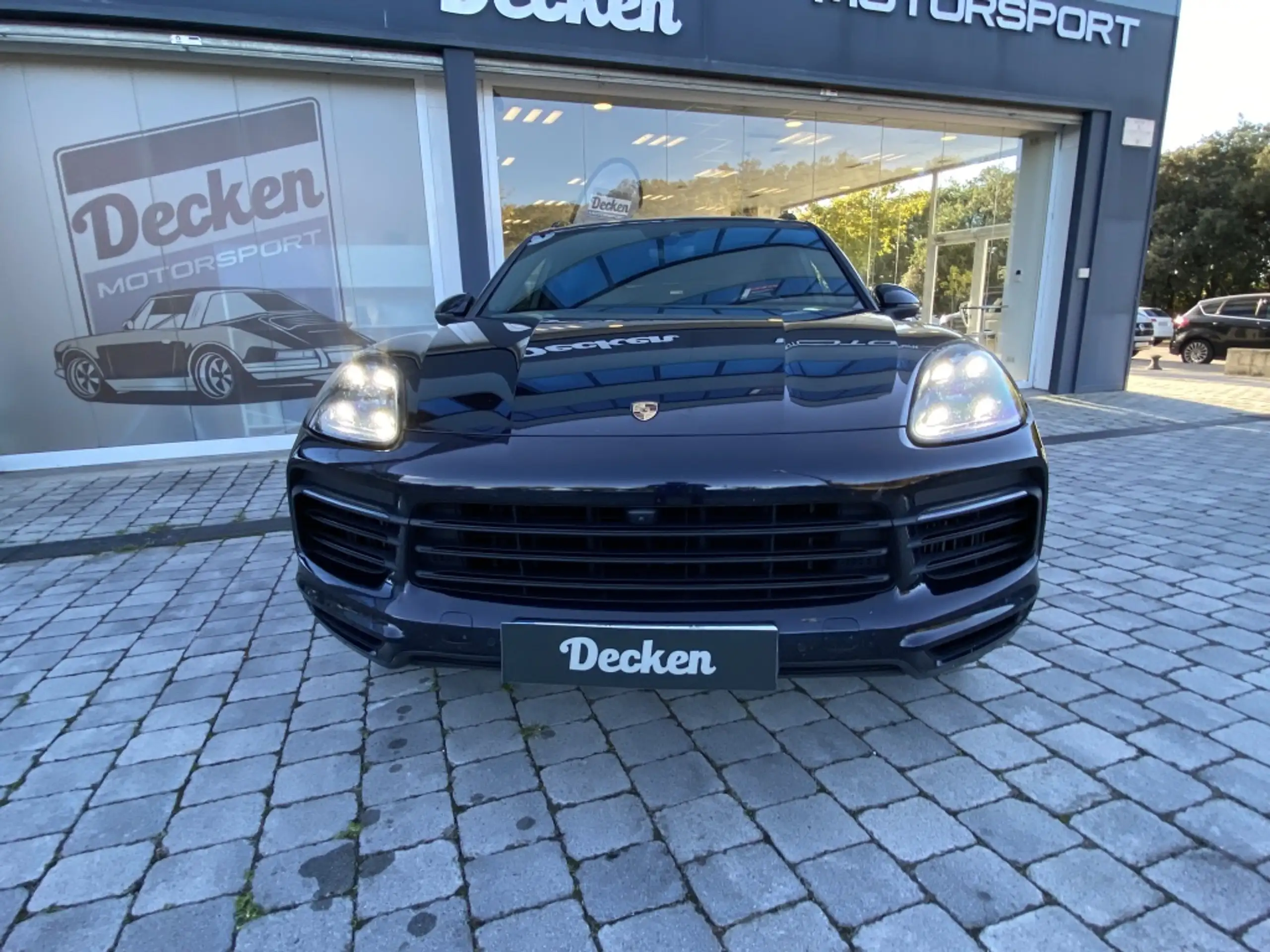 Porsche - Cayenne