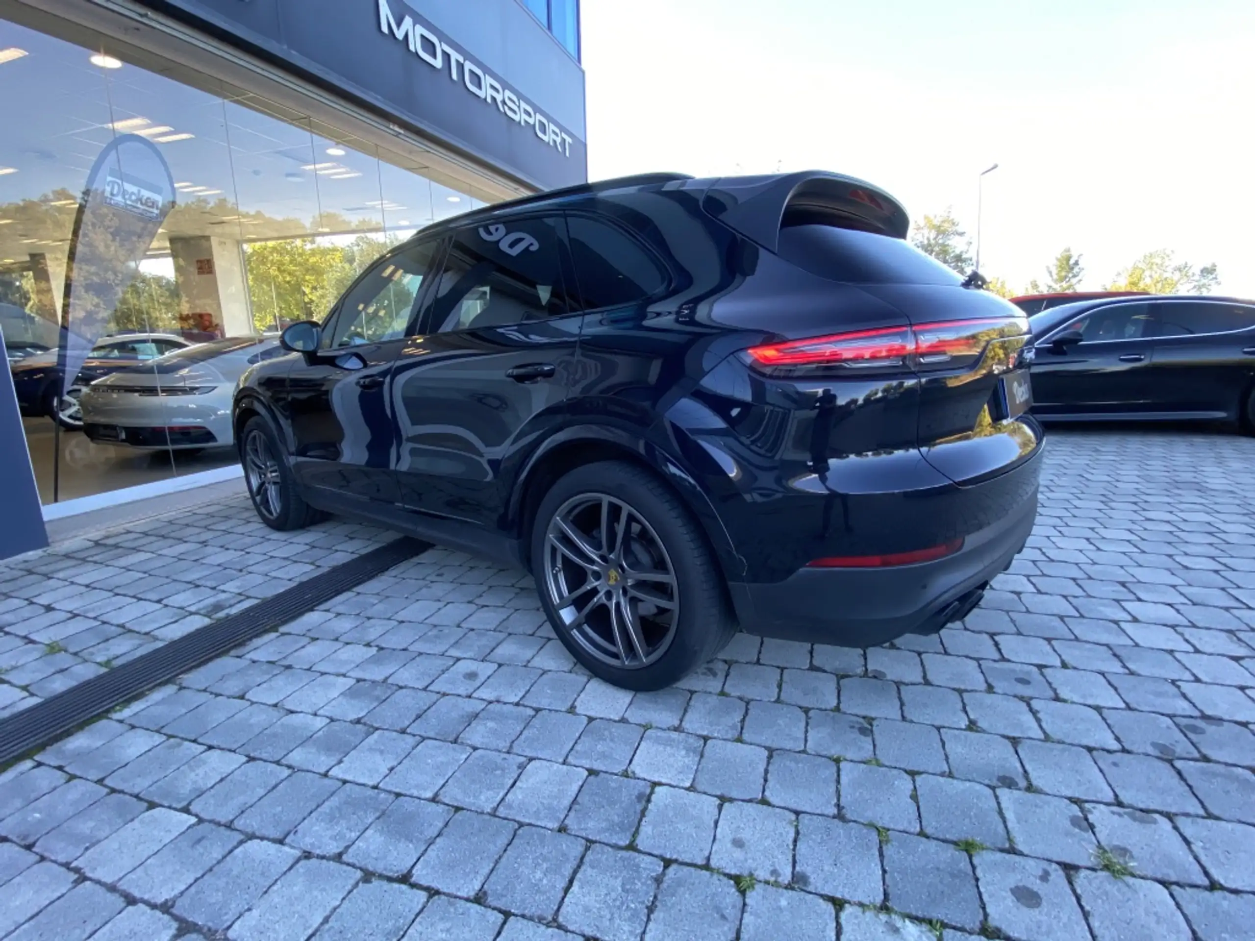 Porsche - Cayenne