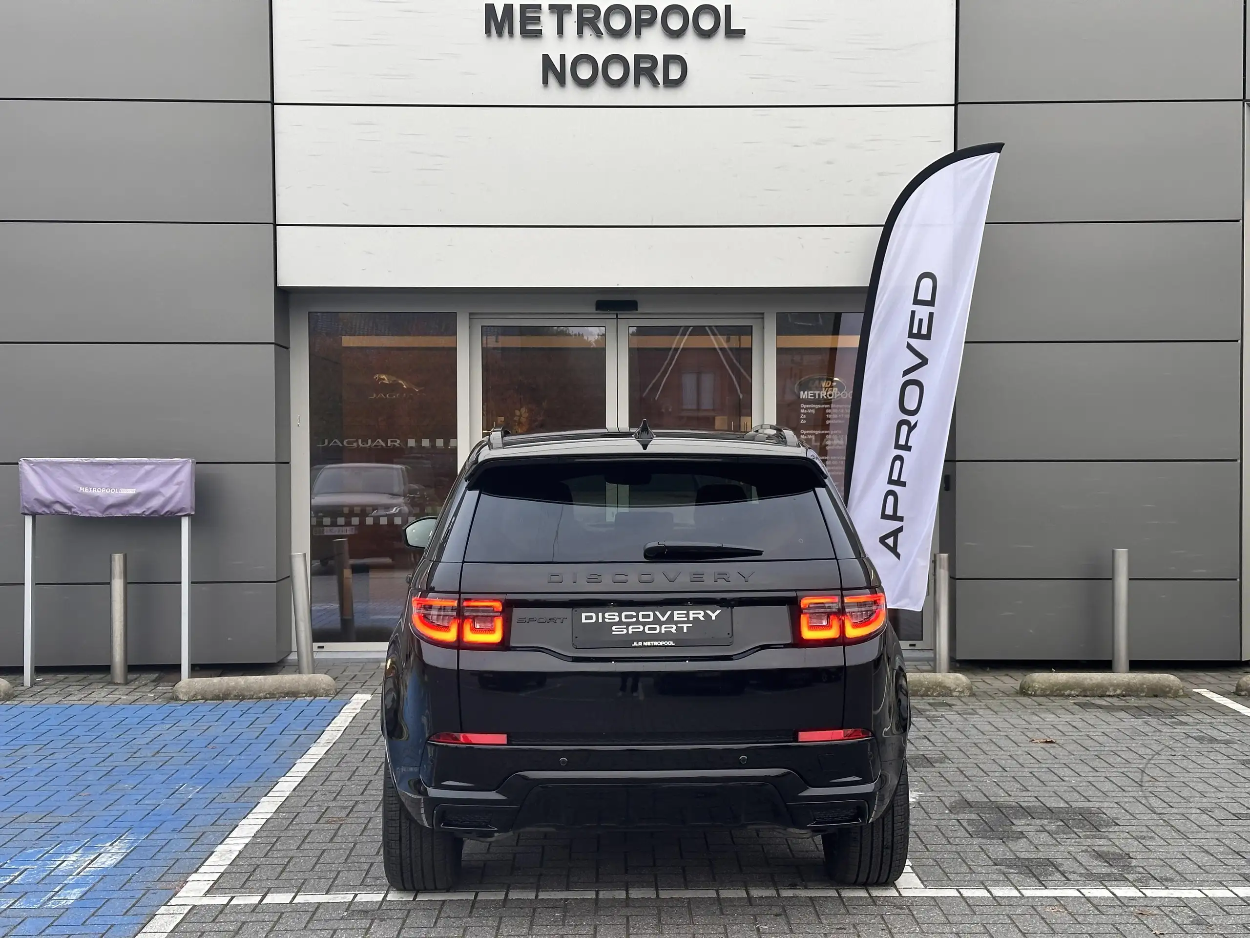 Land Rover - Discovery Sport