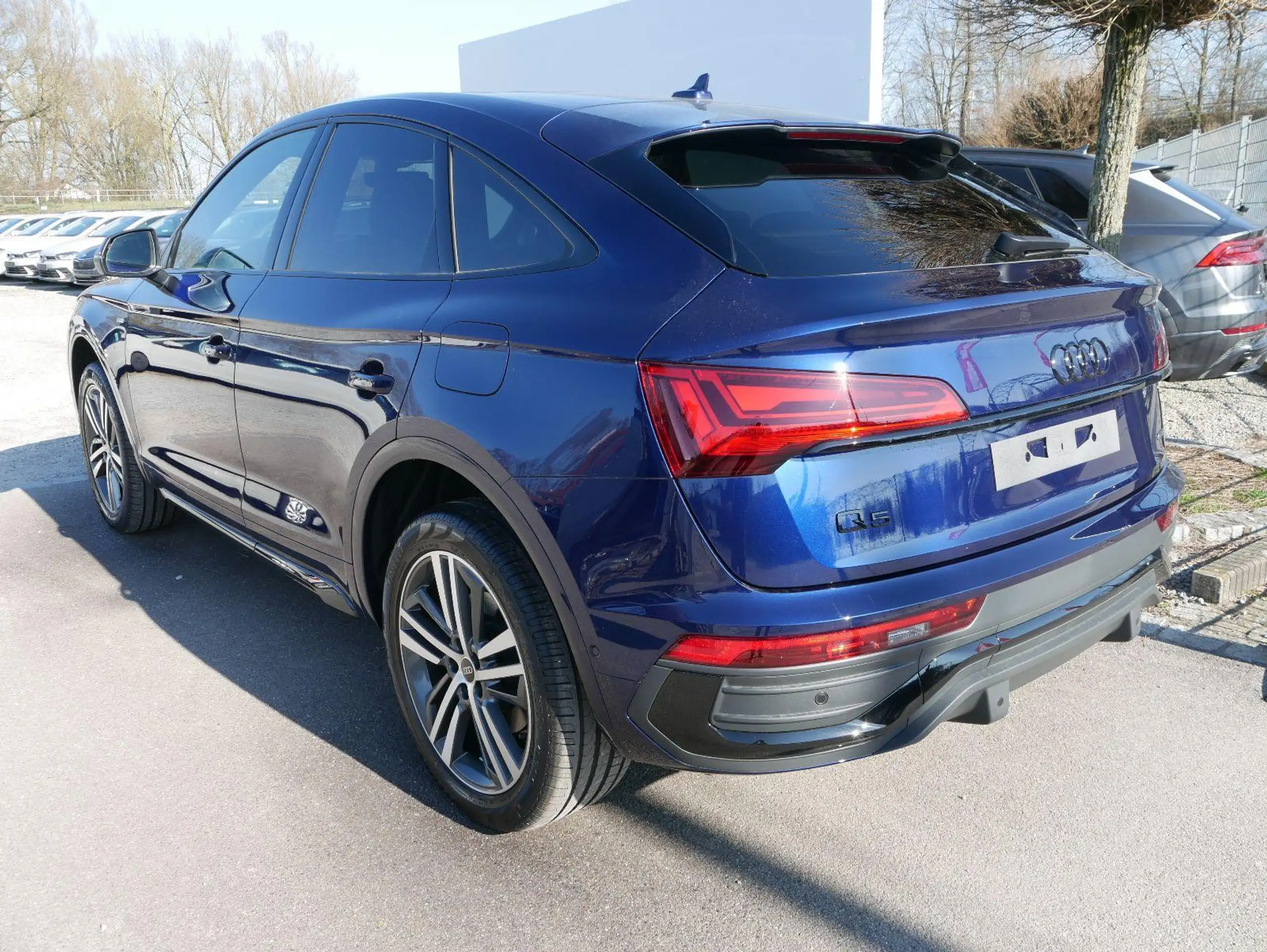 Audi - Q5