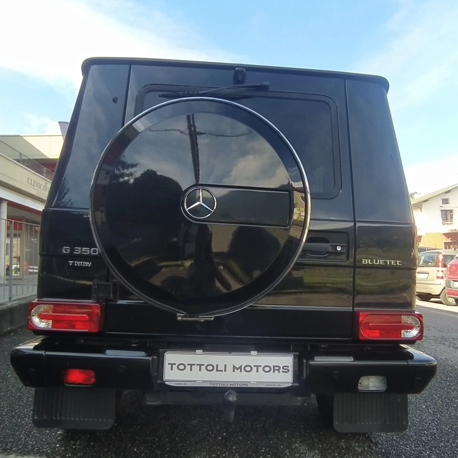 Mercedes-Benz - G 350