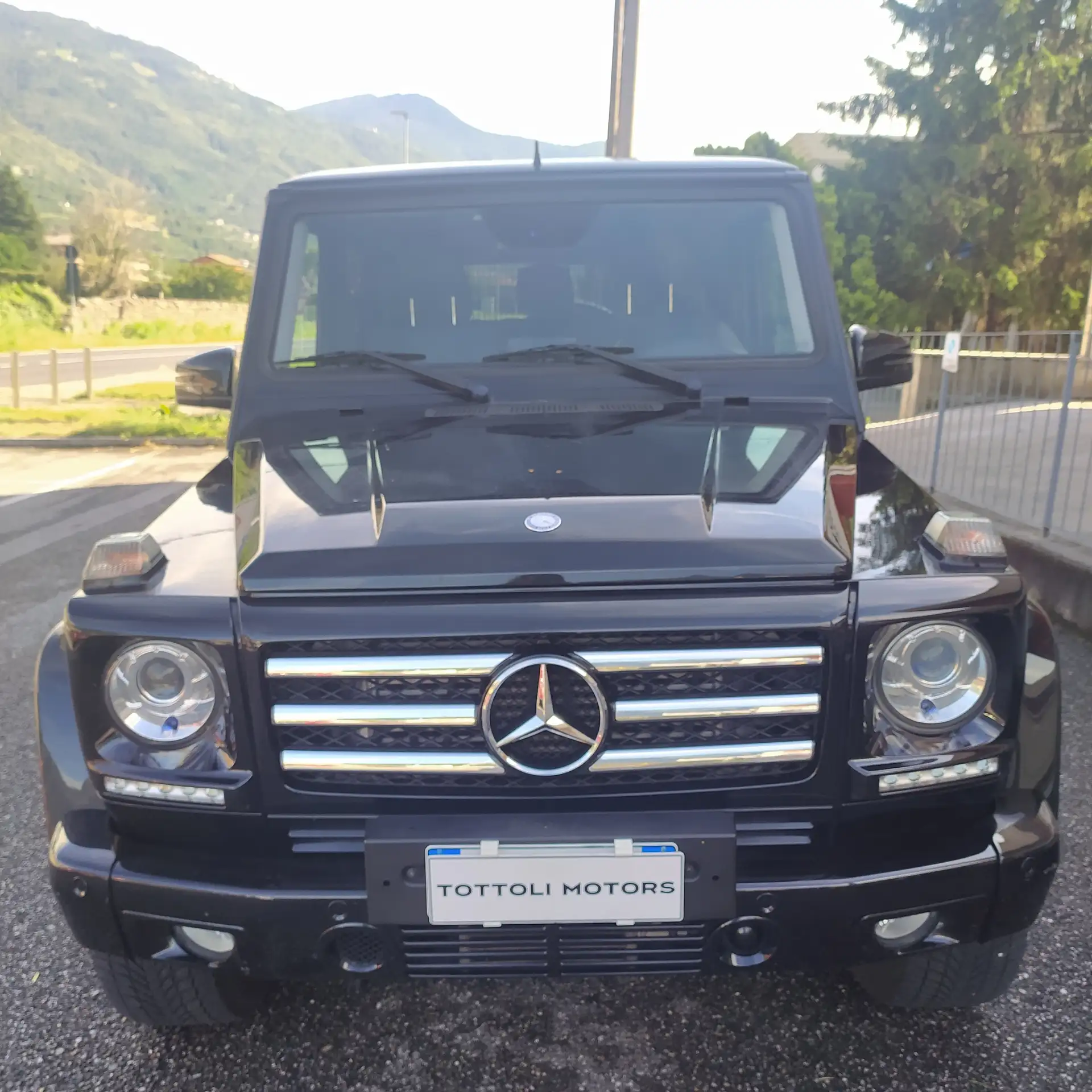 Mercedes-Benz - G 350