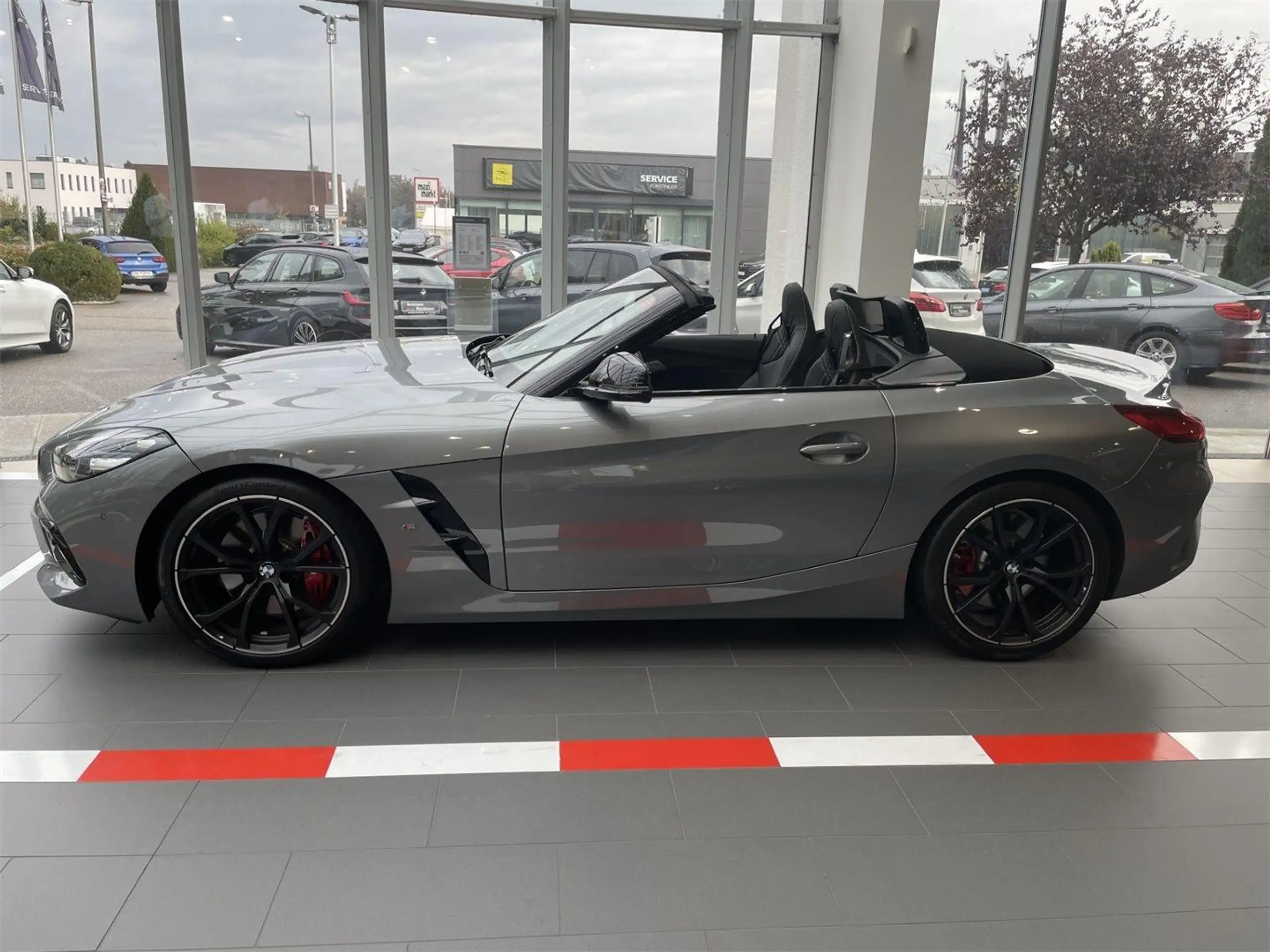 BMW - Z4