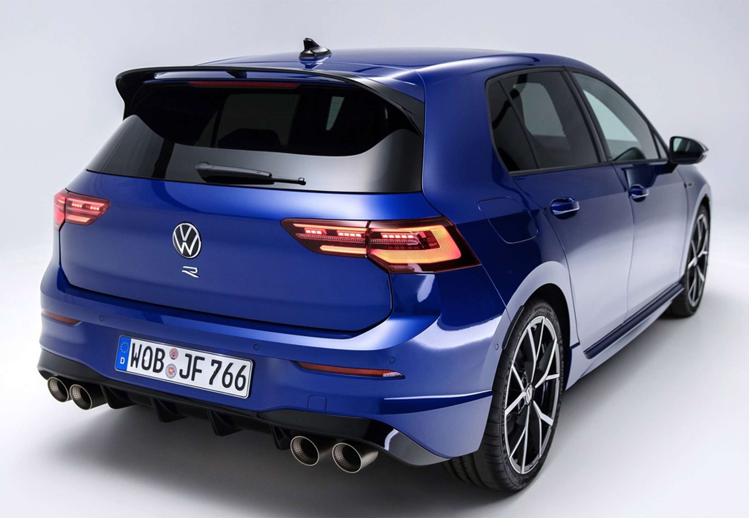 Volkswagen - Golf