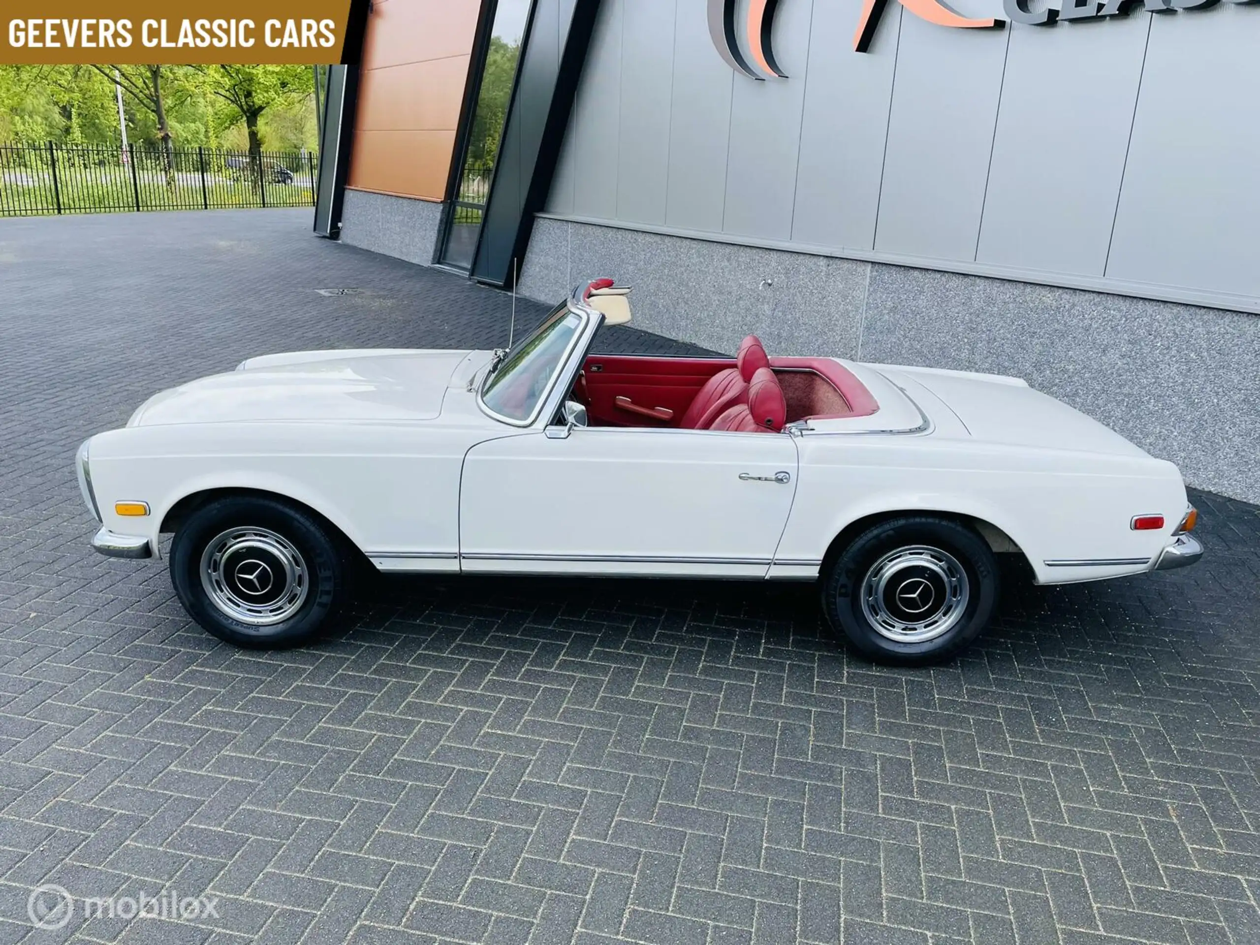 Mercedes-Benz - SL 280