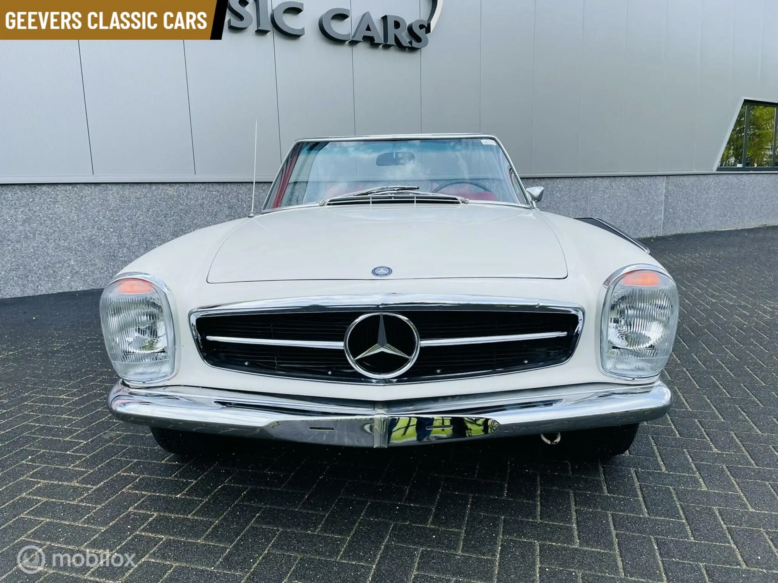 Mercedes-Benz - SL 280