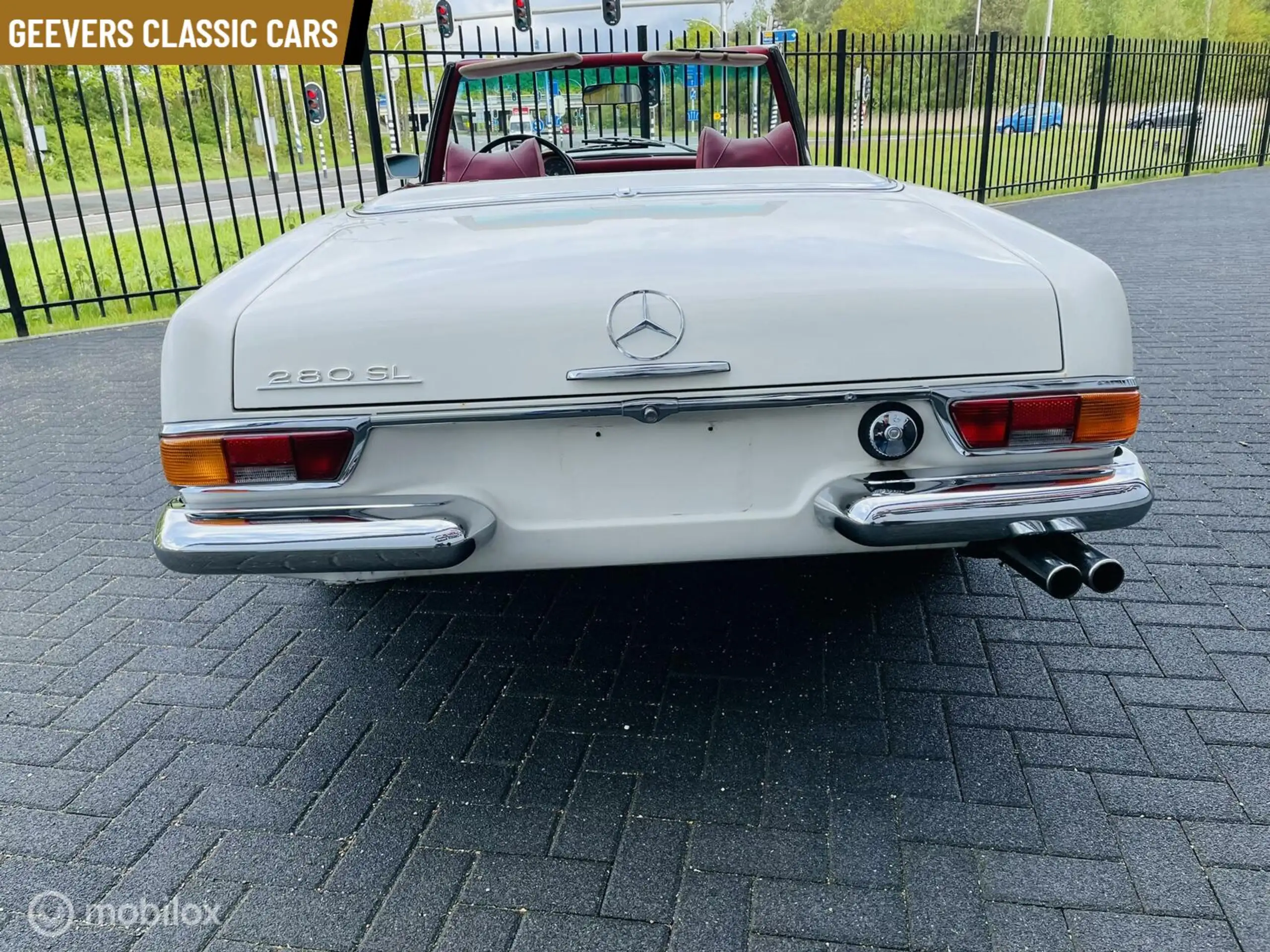 Mercedes-Benz - SL 280