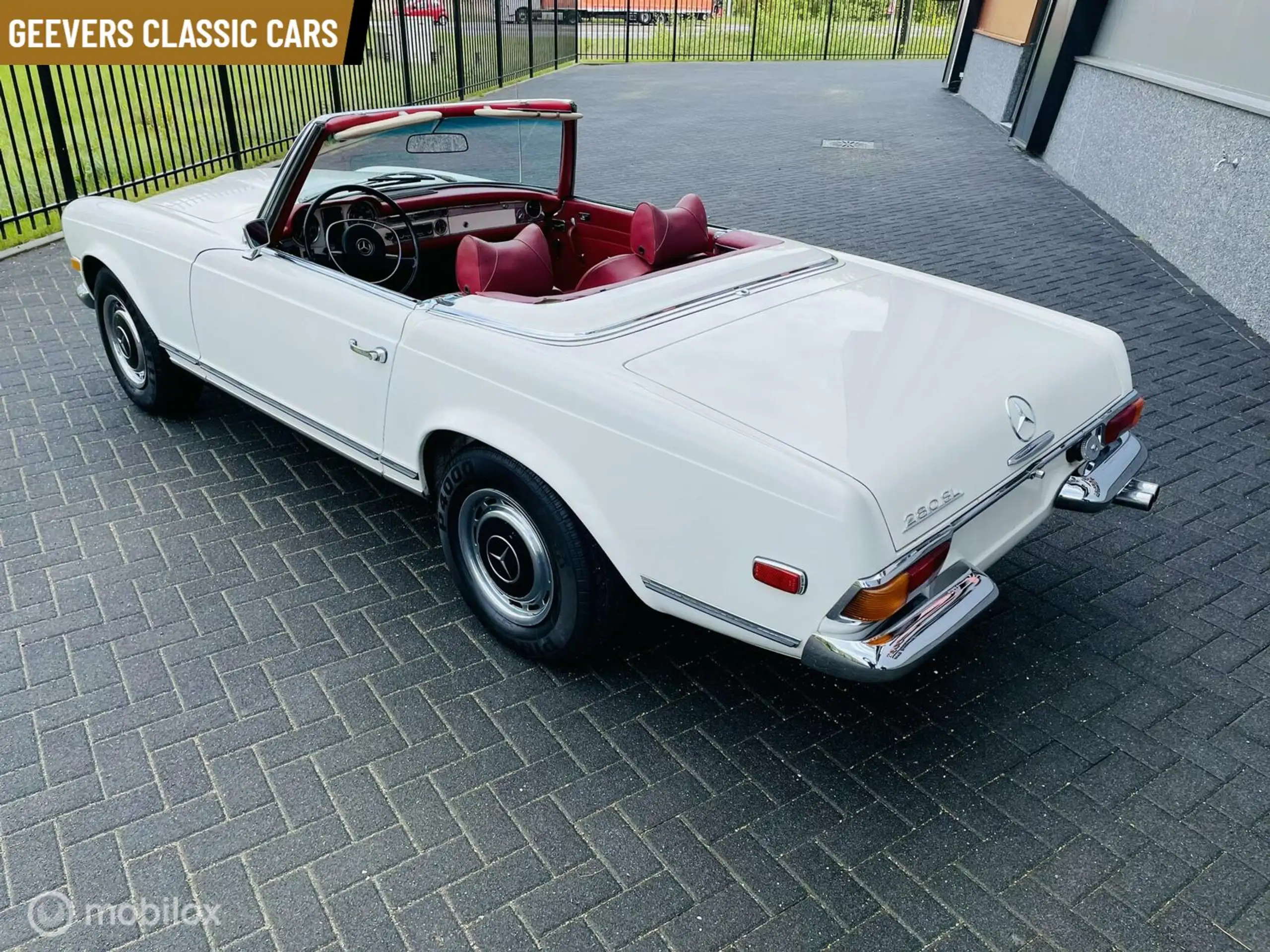 Mercedes-Benz - SL 280