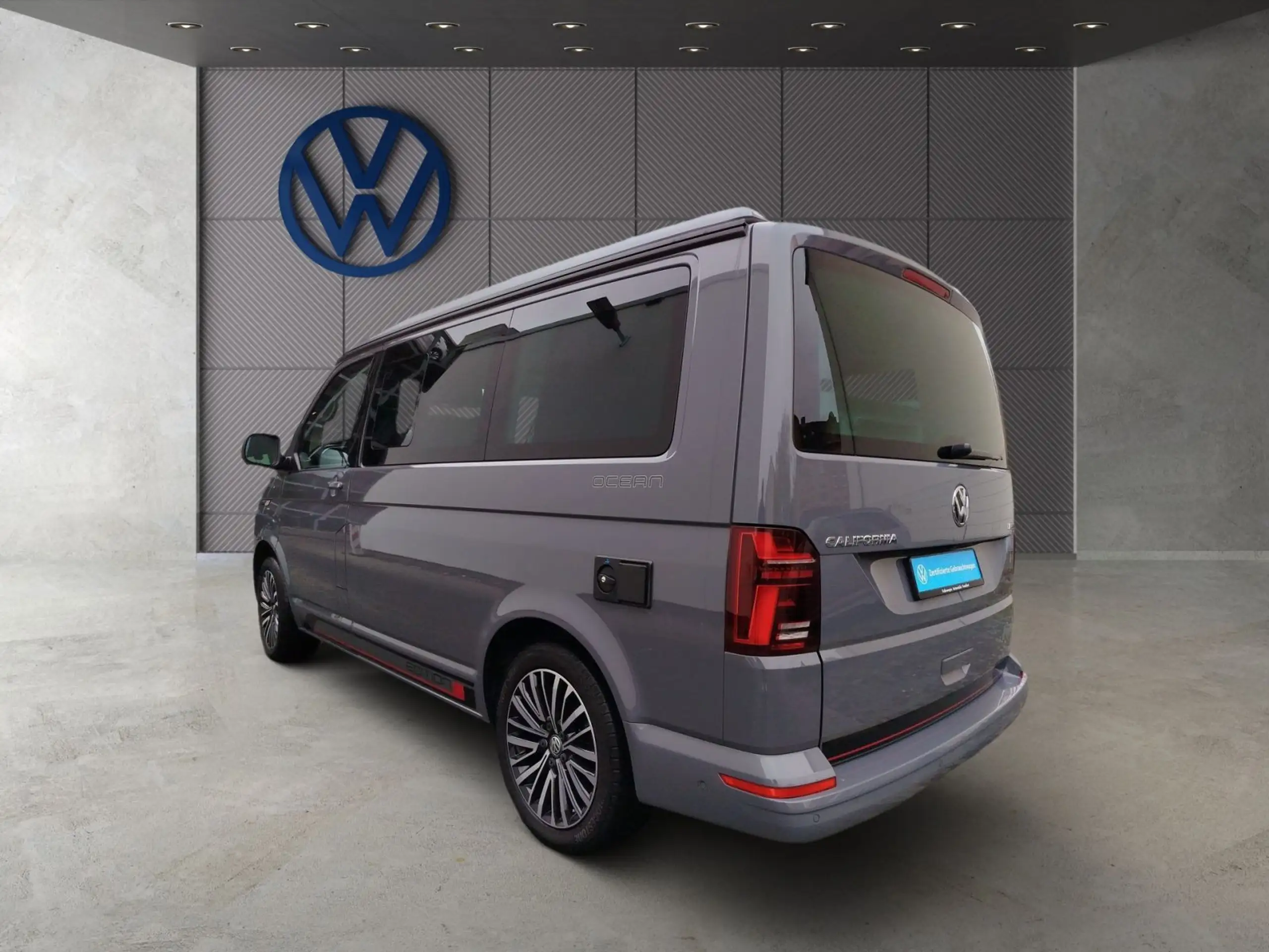 Volkswagen - T6.1 California