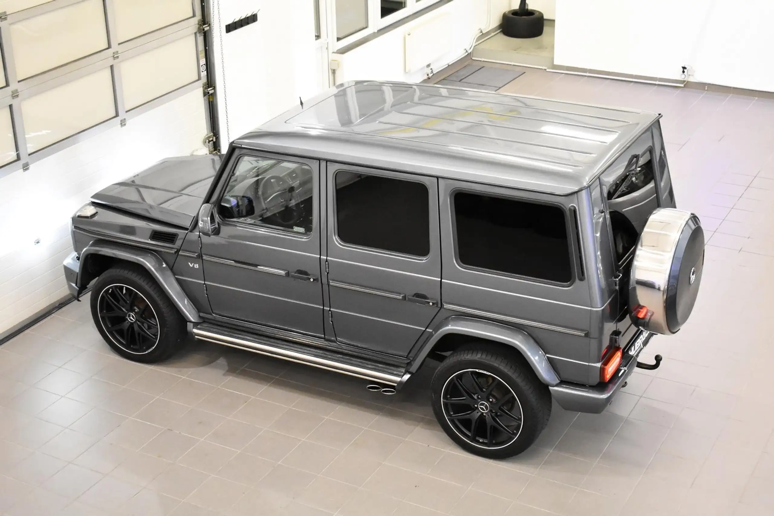 Mercedes-Benz - G 500