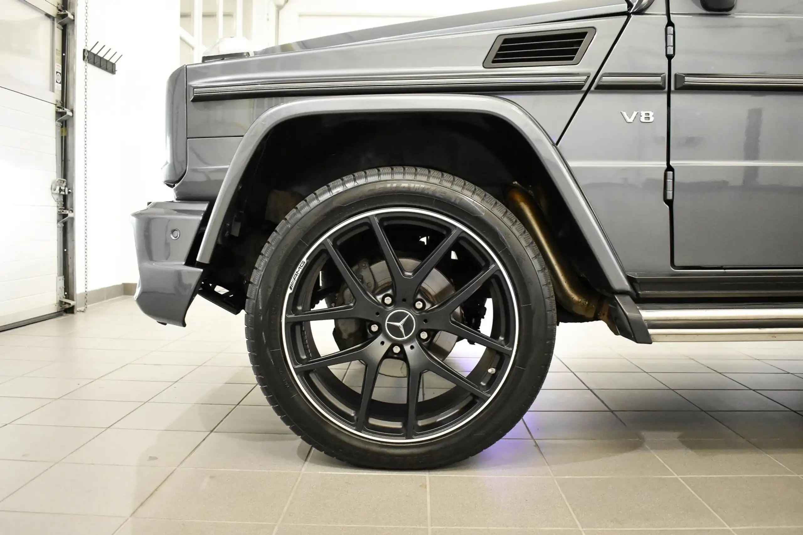 Mercedes-Benz - G 500