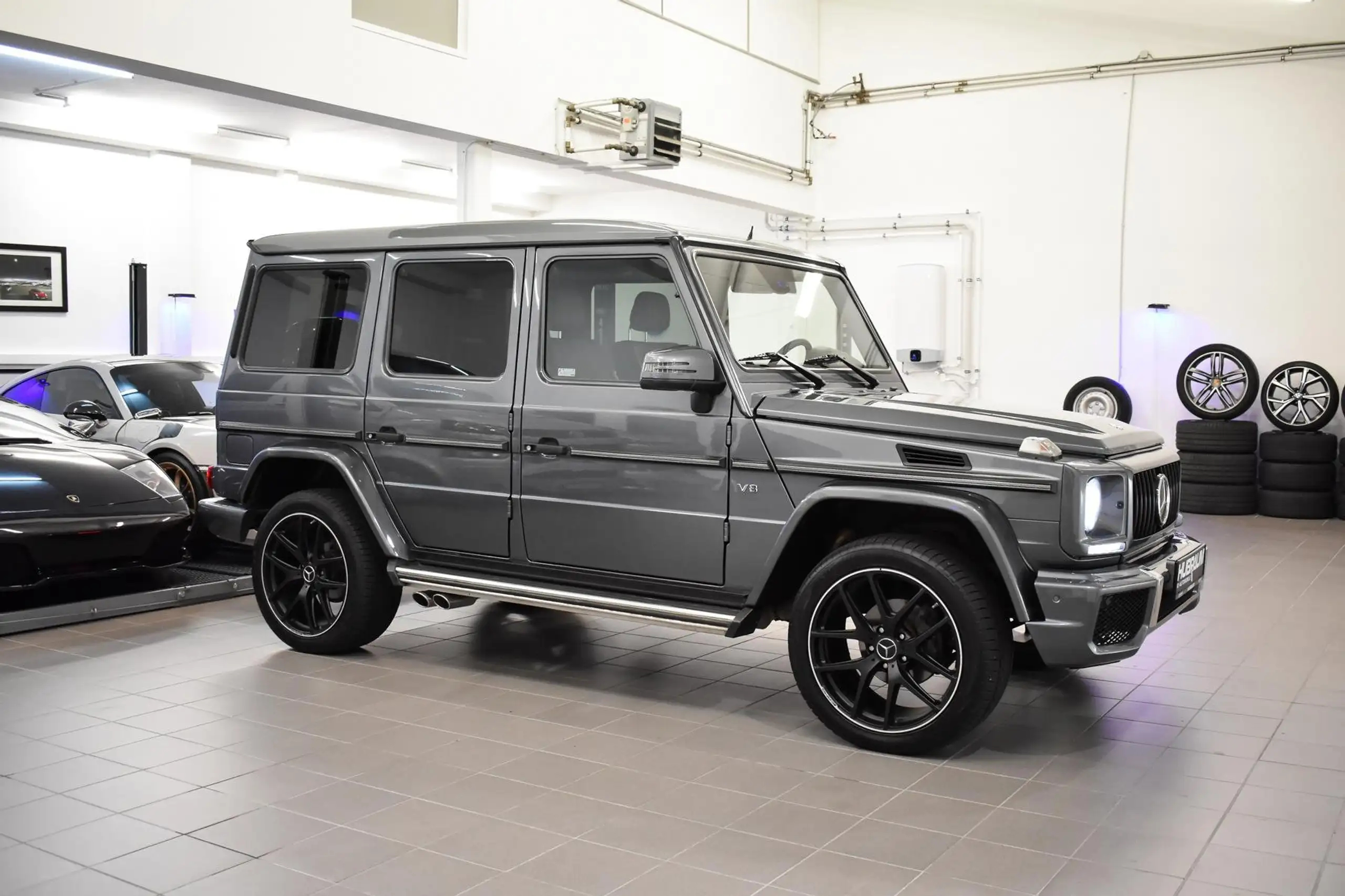 Mercedes-Benz - G 500