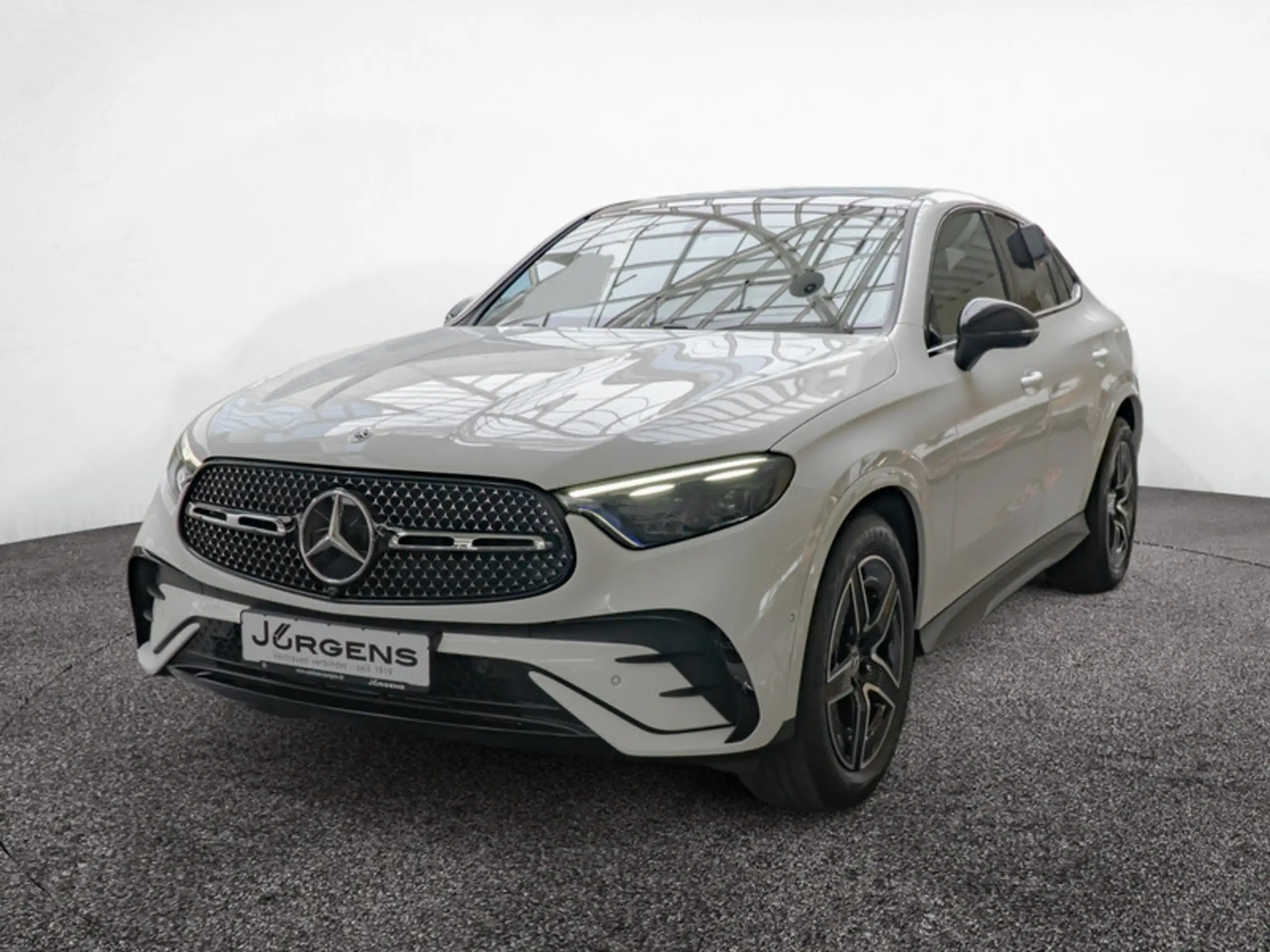 Mercedes-Benz - GLC 200