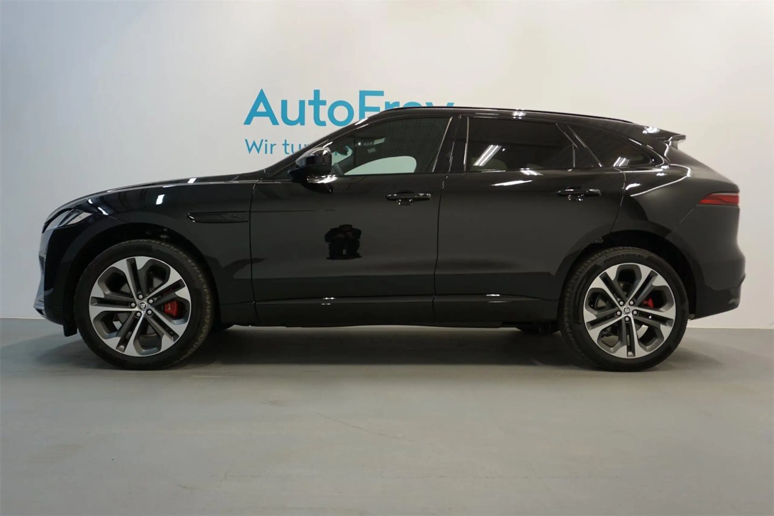 Jaguar - F-Pace