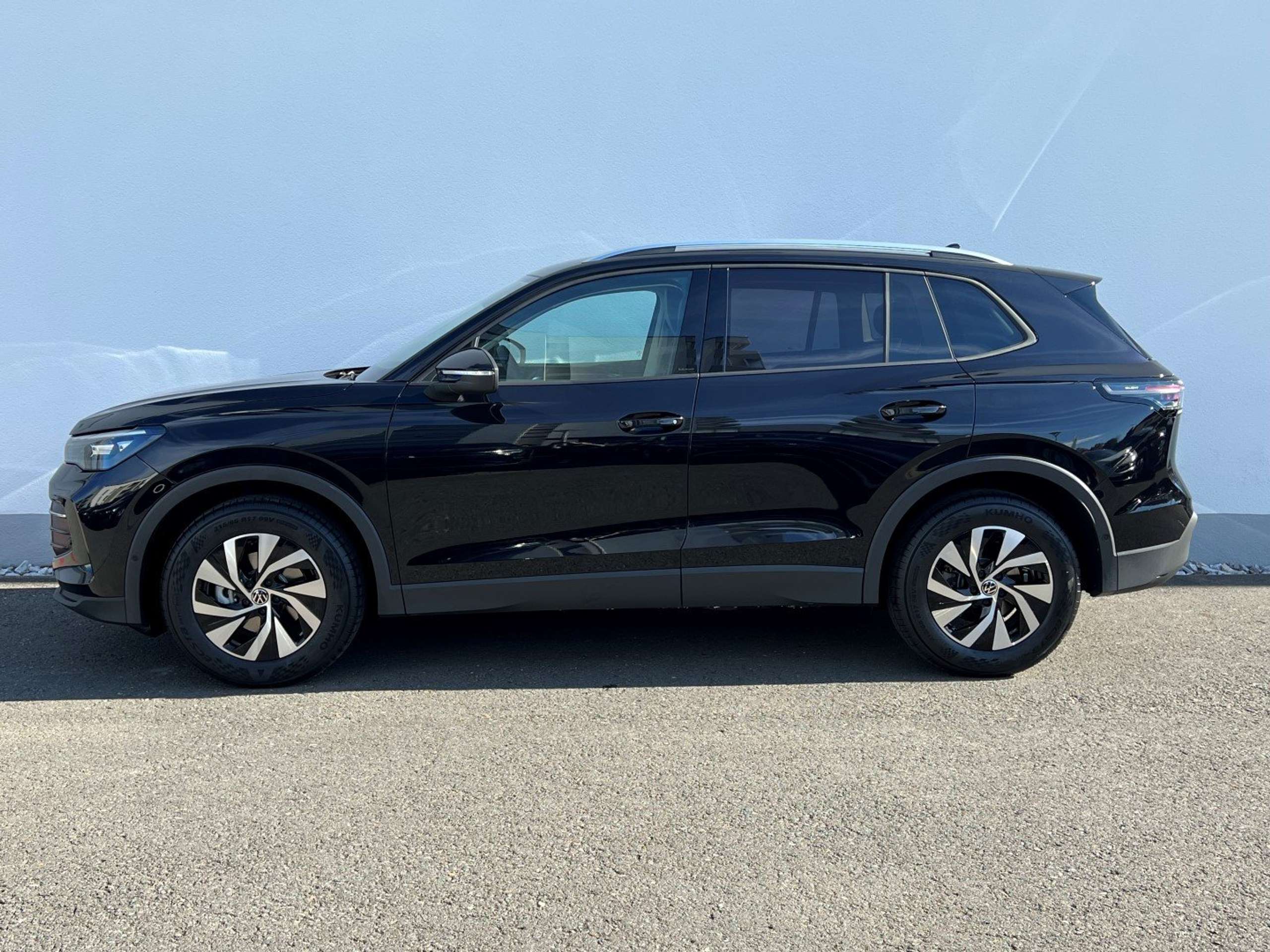 Volkswagen - Tiguan