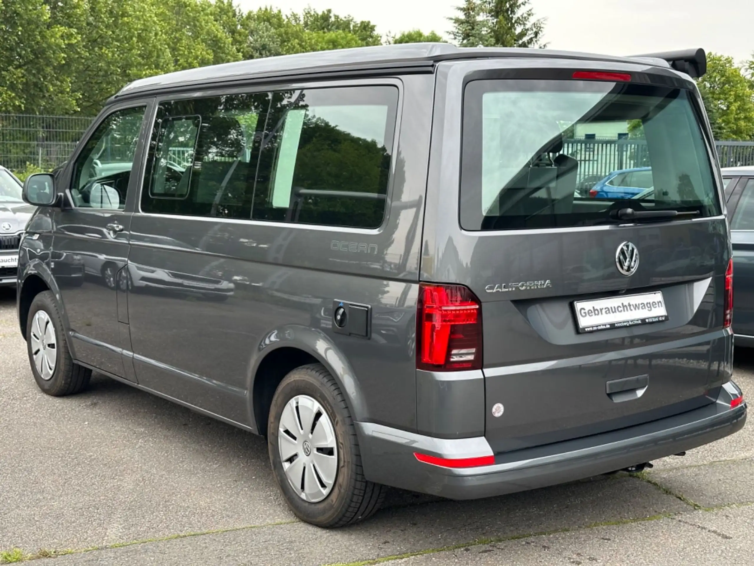 Volkswagen - T6 California