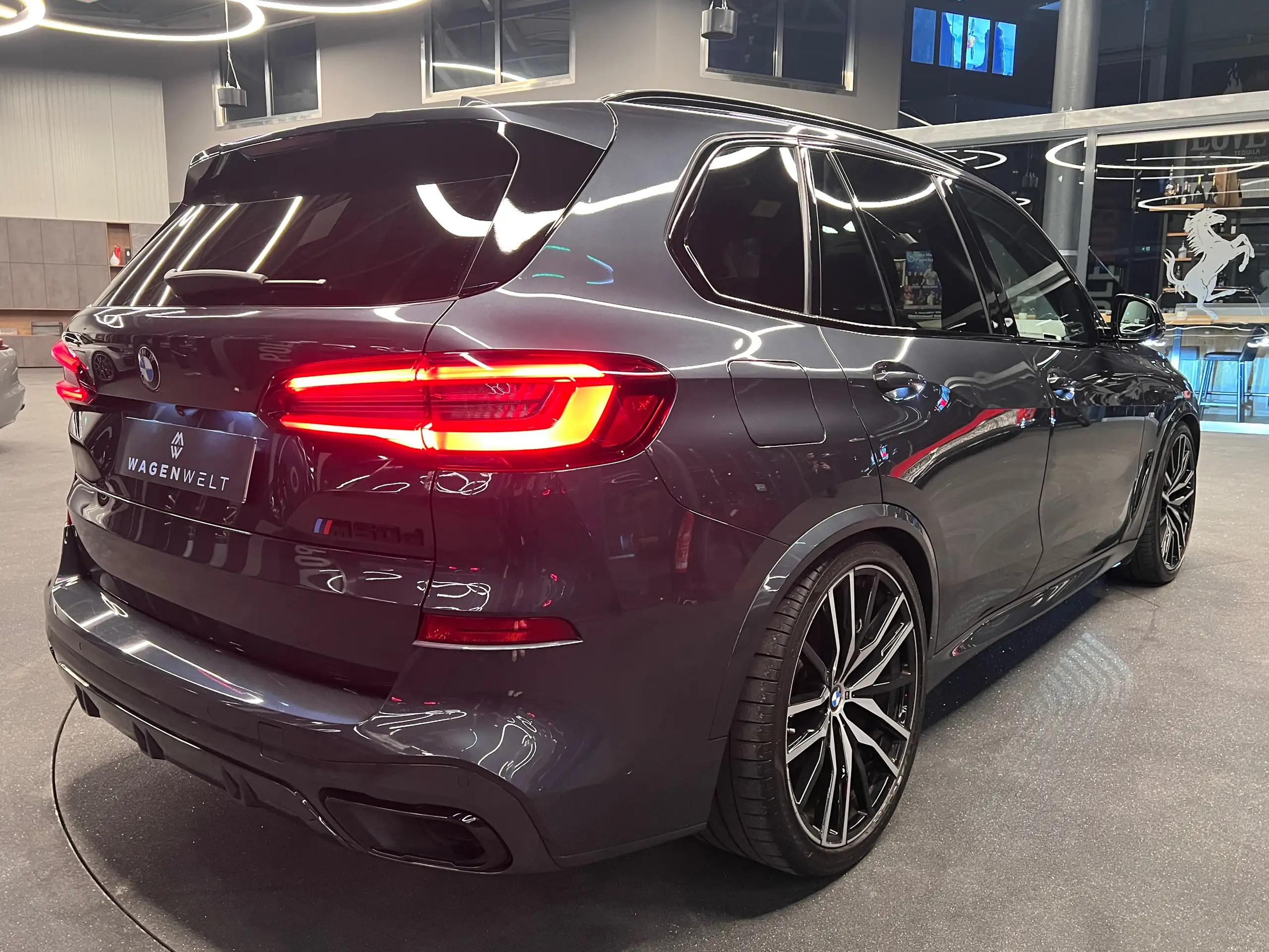 BMW - X5