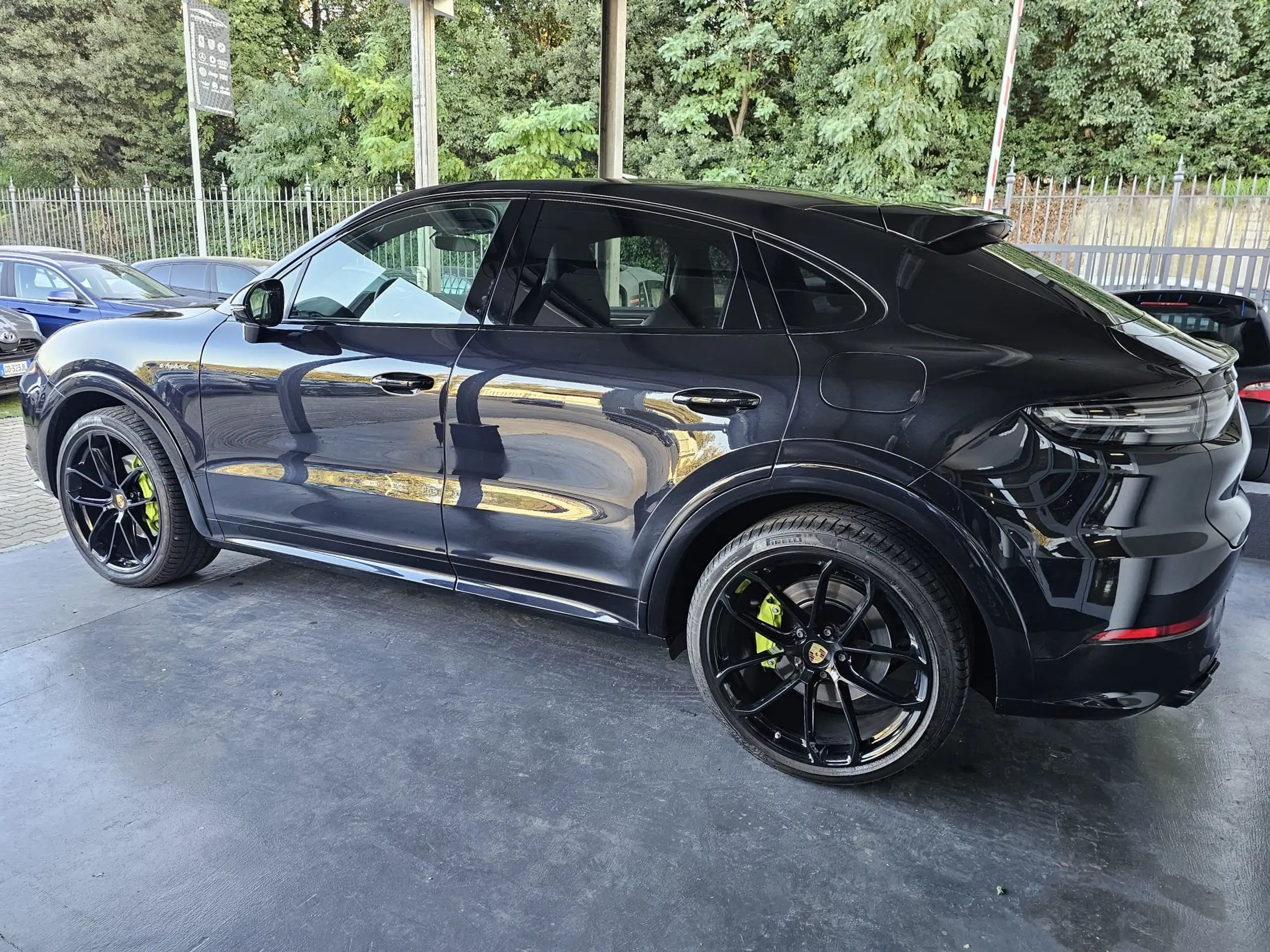 Porsche - Cayenne