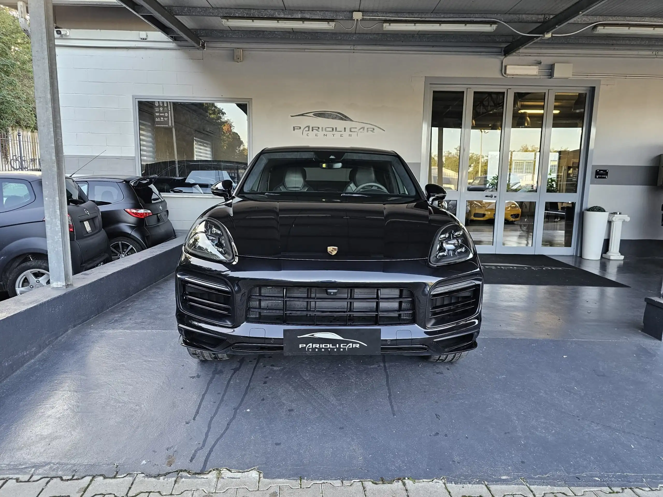 Porsche - Cayenne