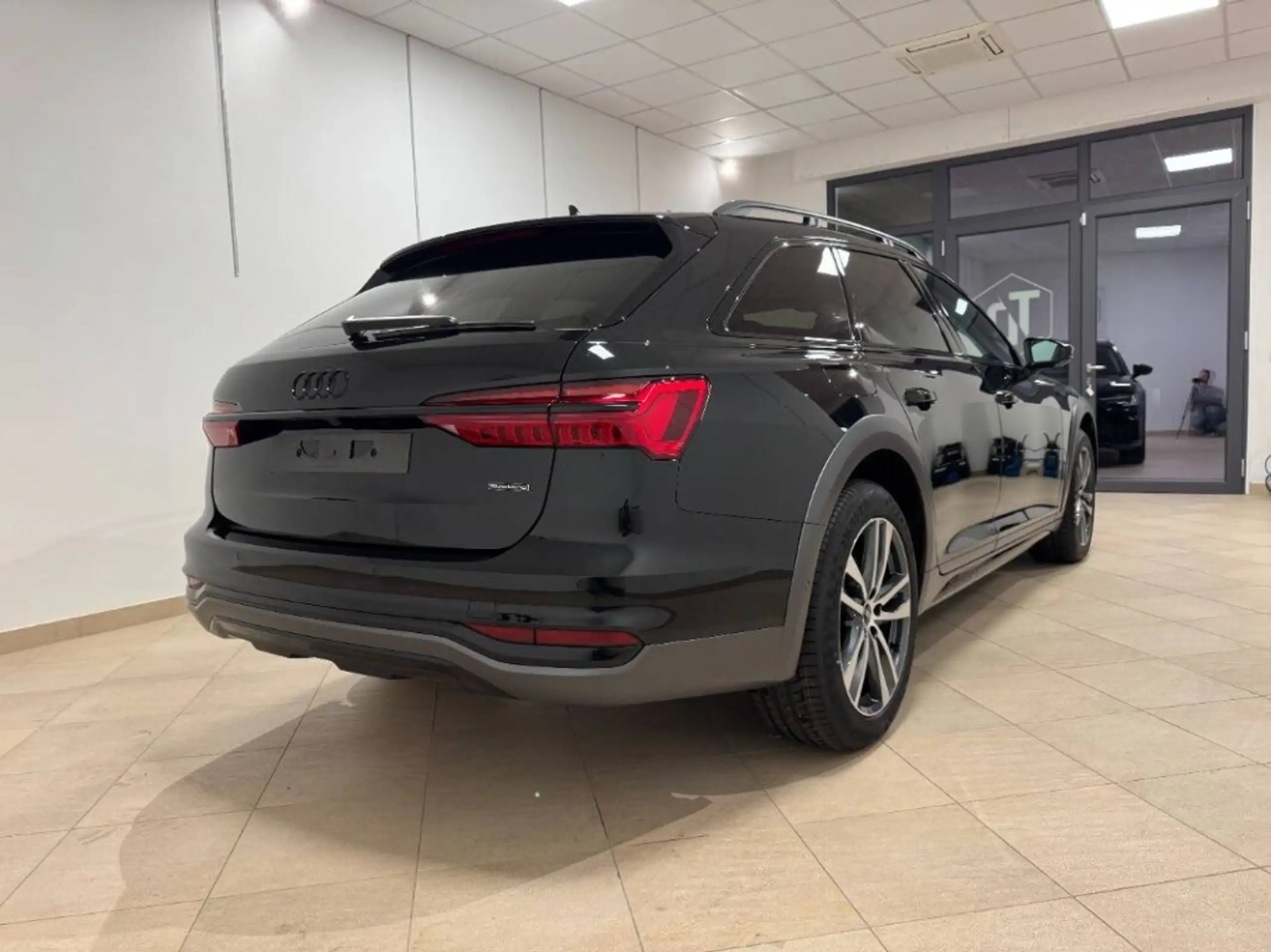 Audi - A6 allroad