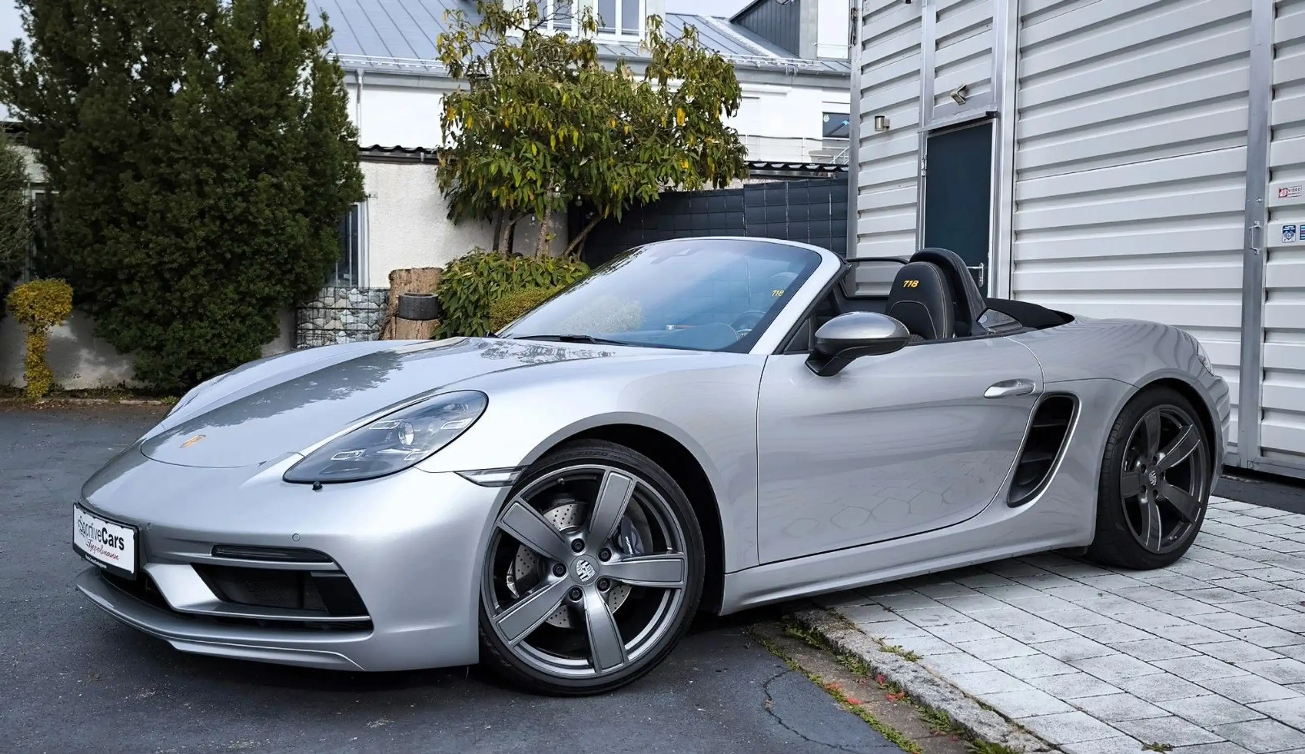 Porsche - Boxster