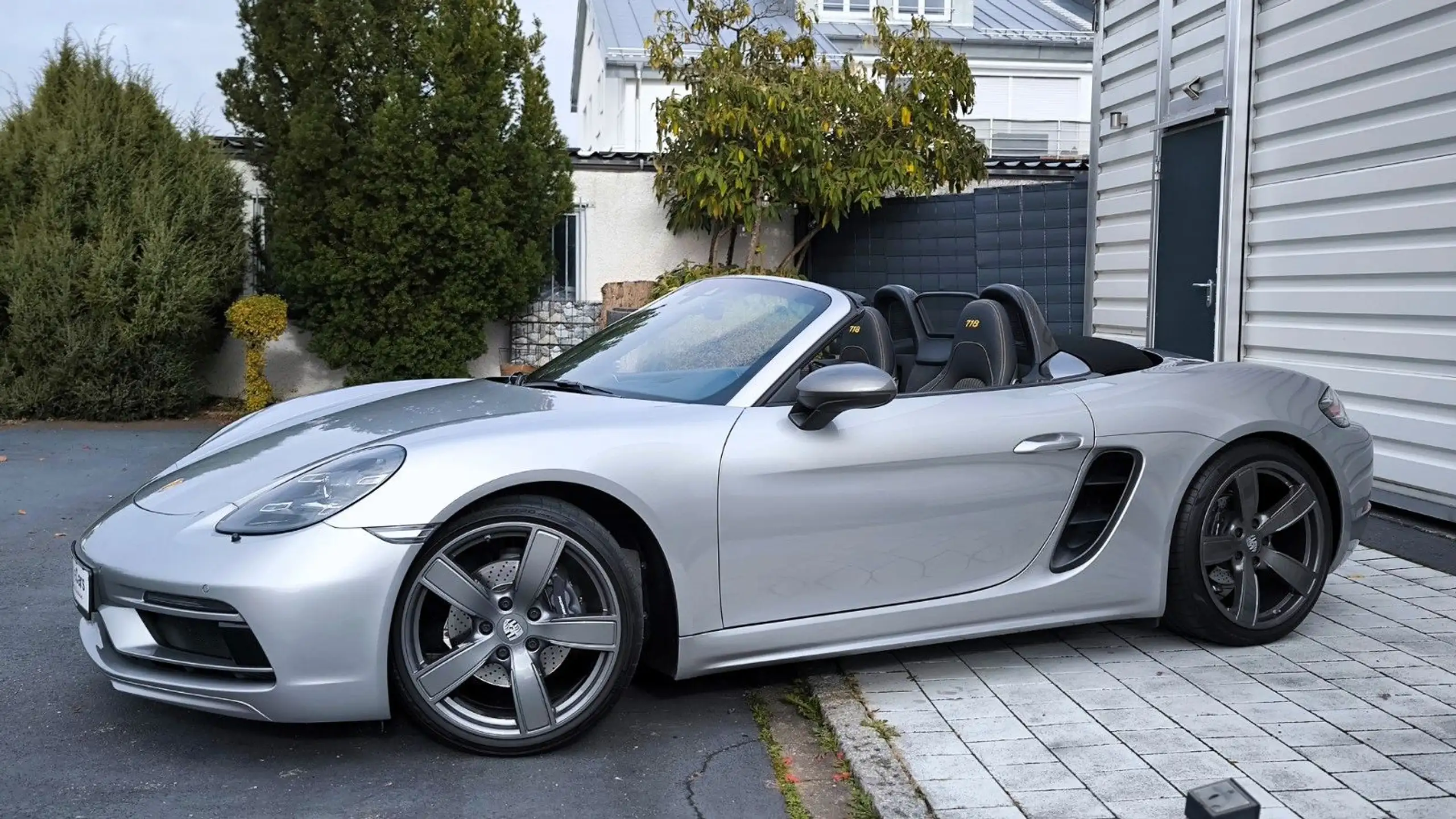 Porsche - Boxster