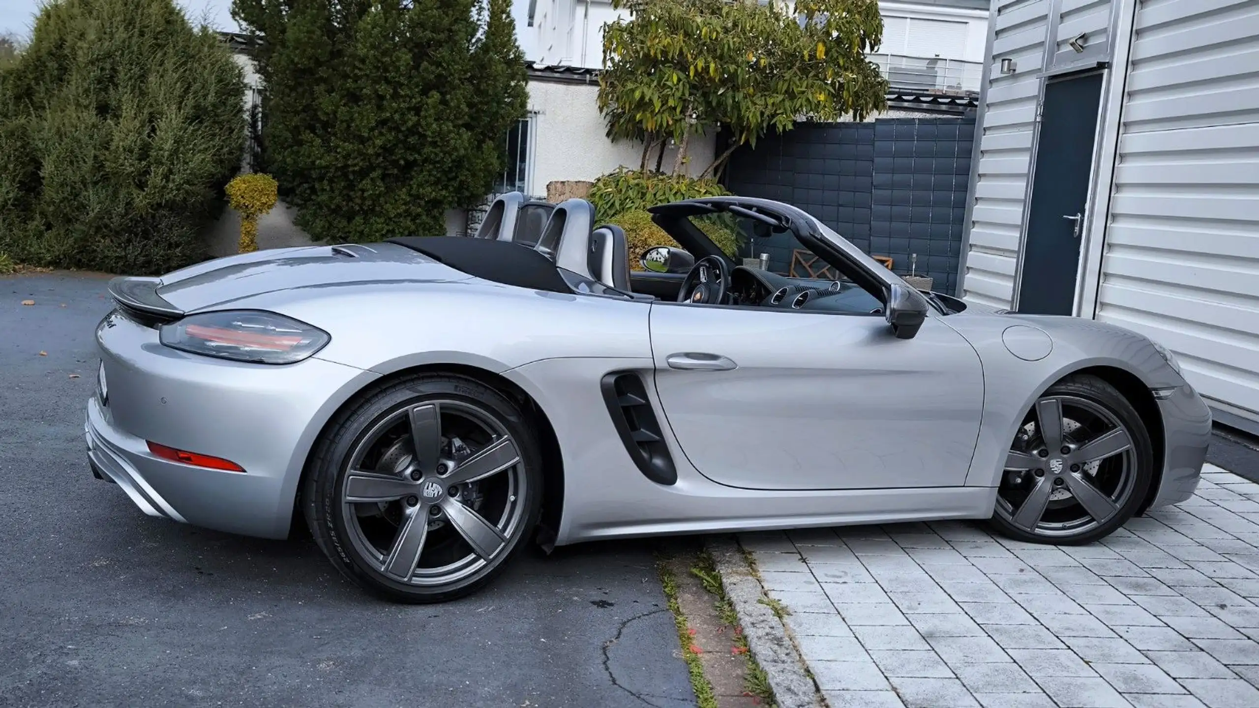 Porsche - Boxster