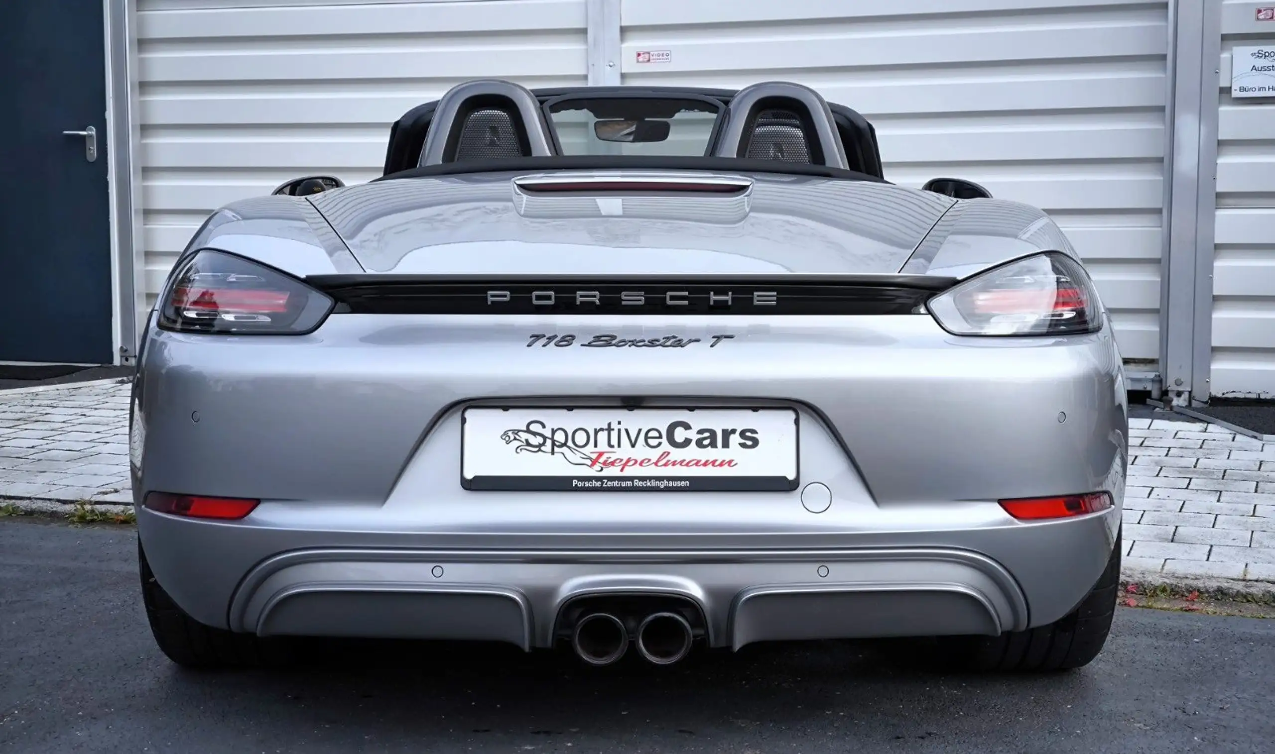 Porsche - Boxster