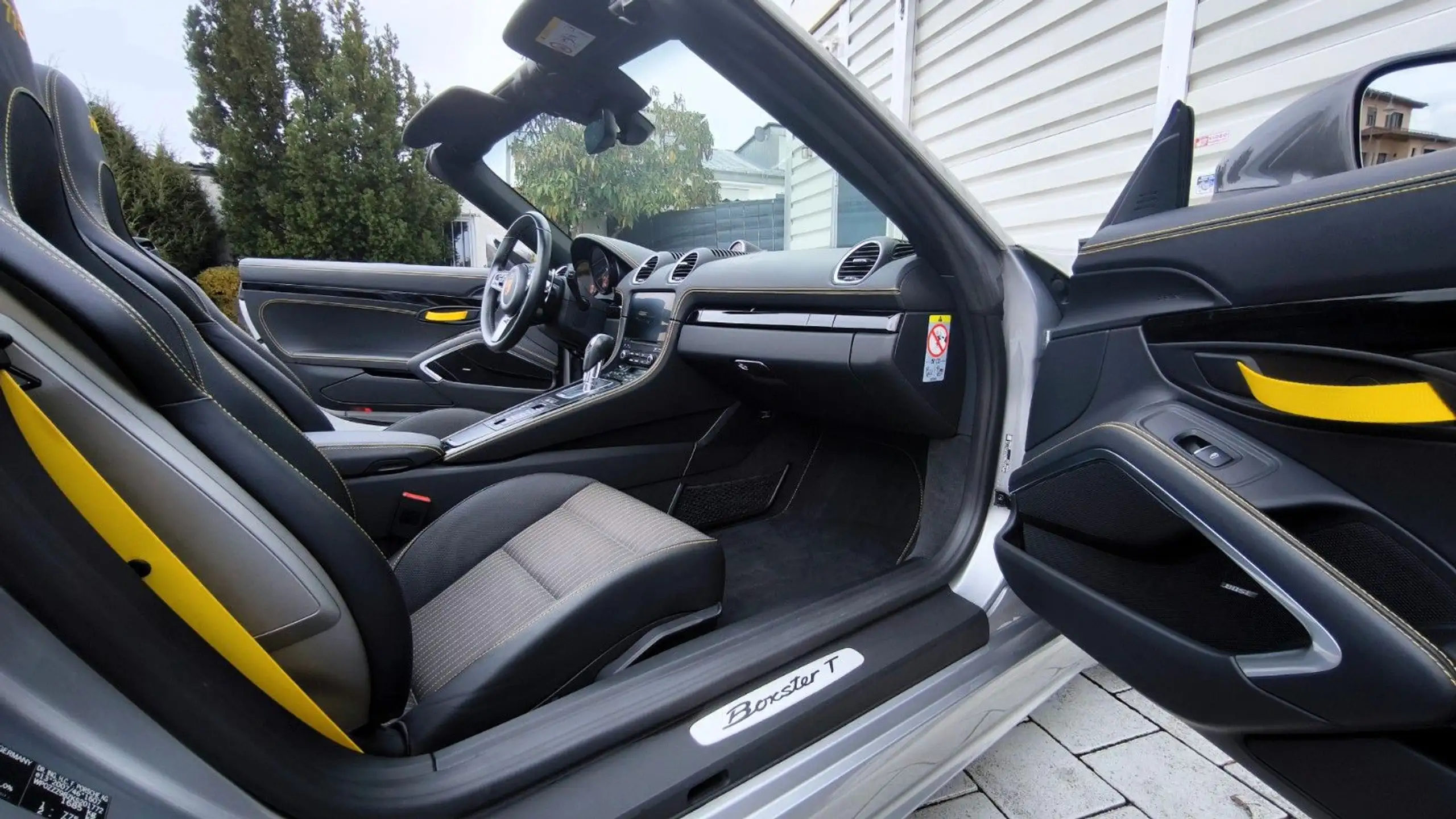 Porsche - Boxster