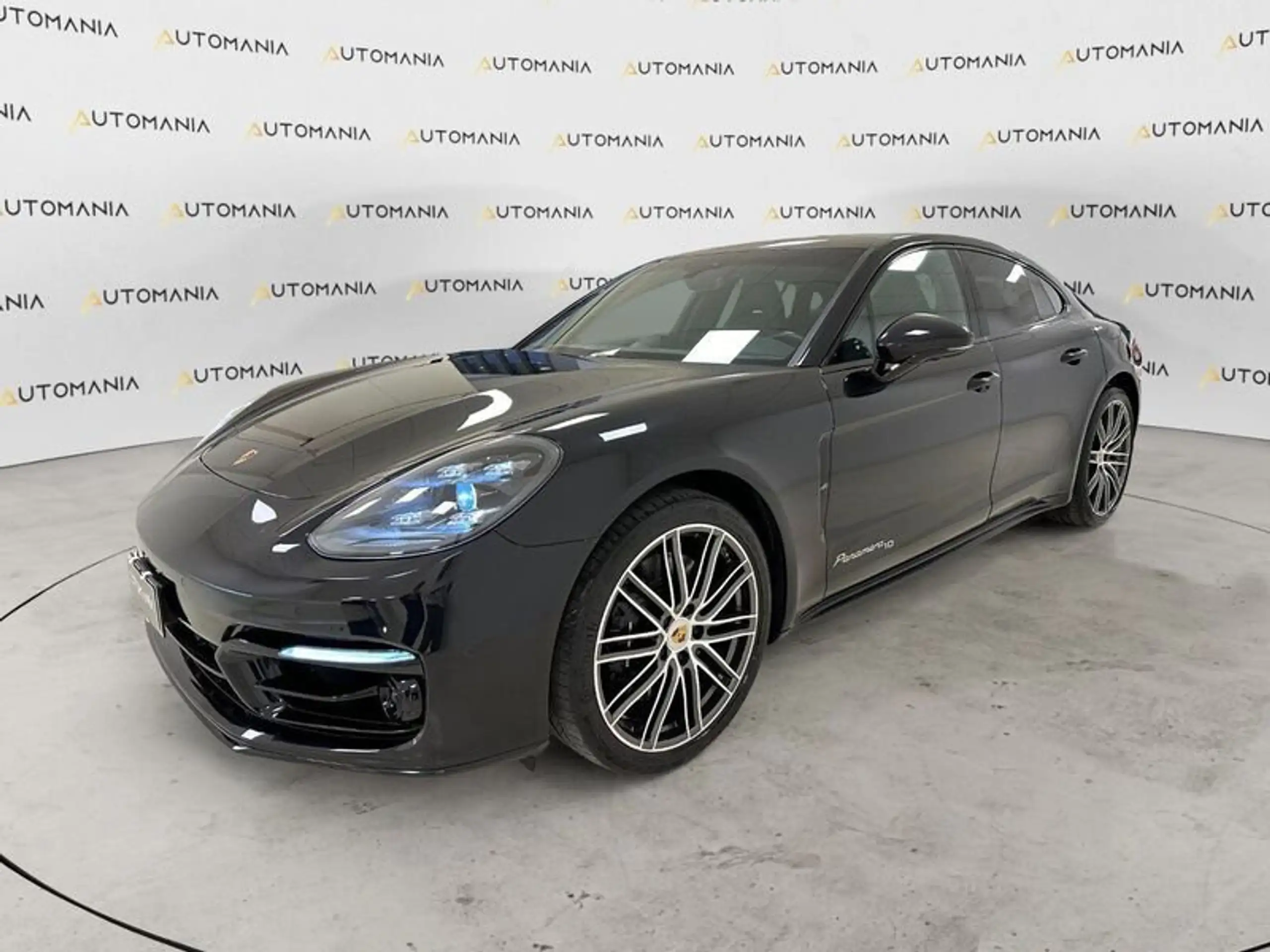 Porsche - Panamera