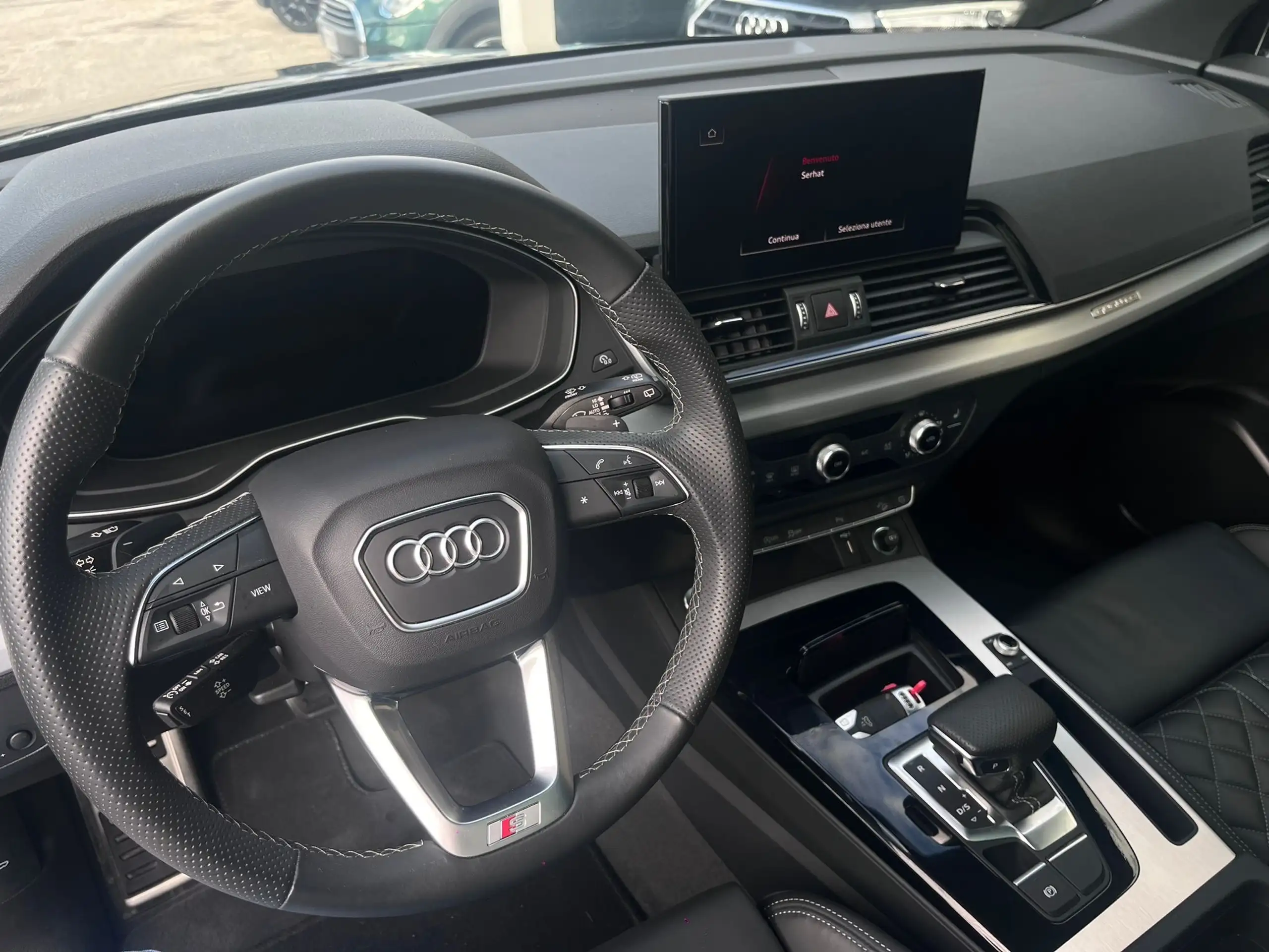 Audi - Q5