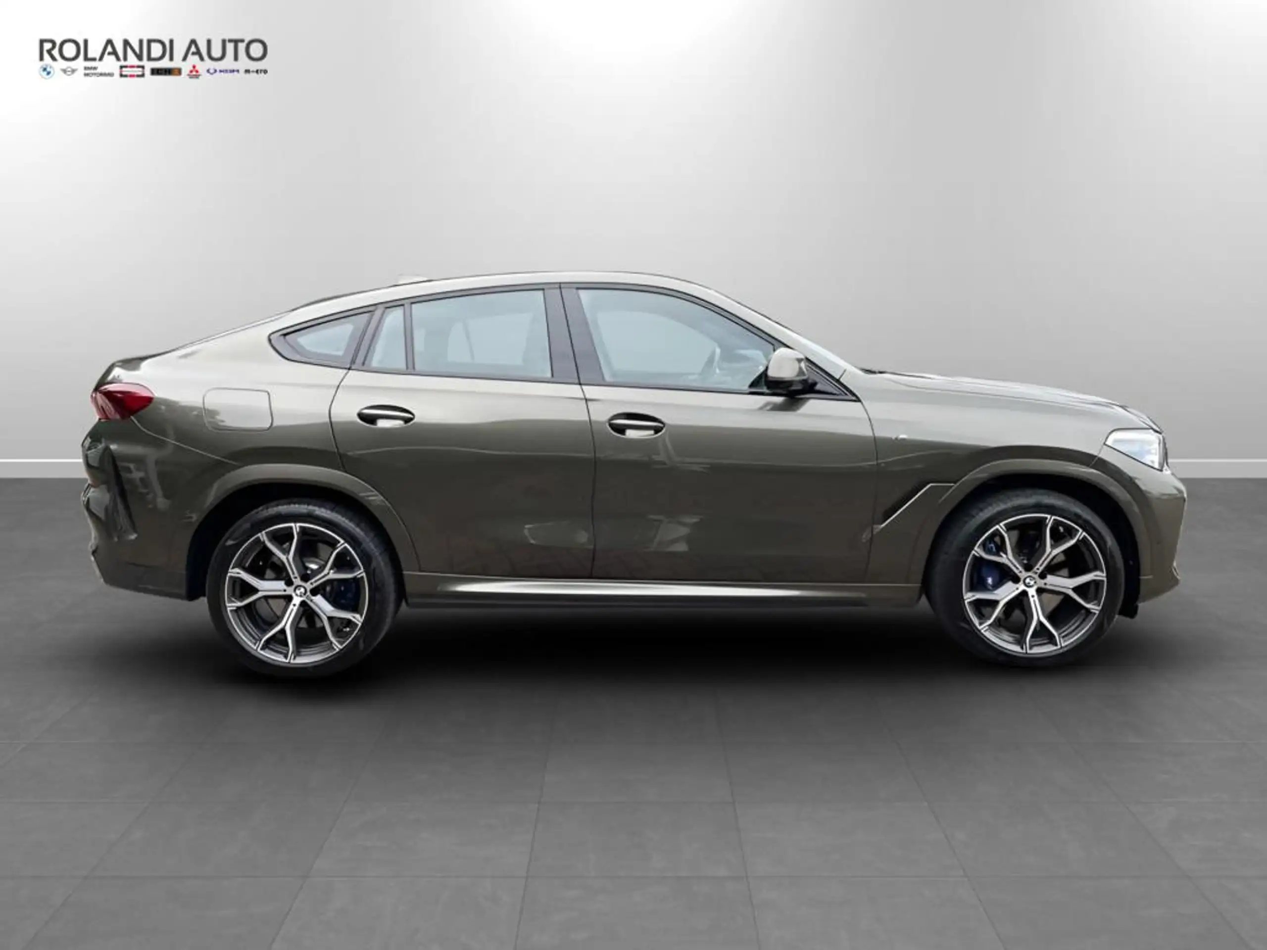 BMW - X6