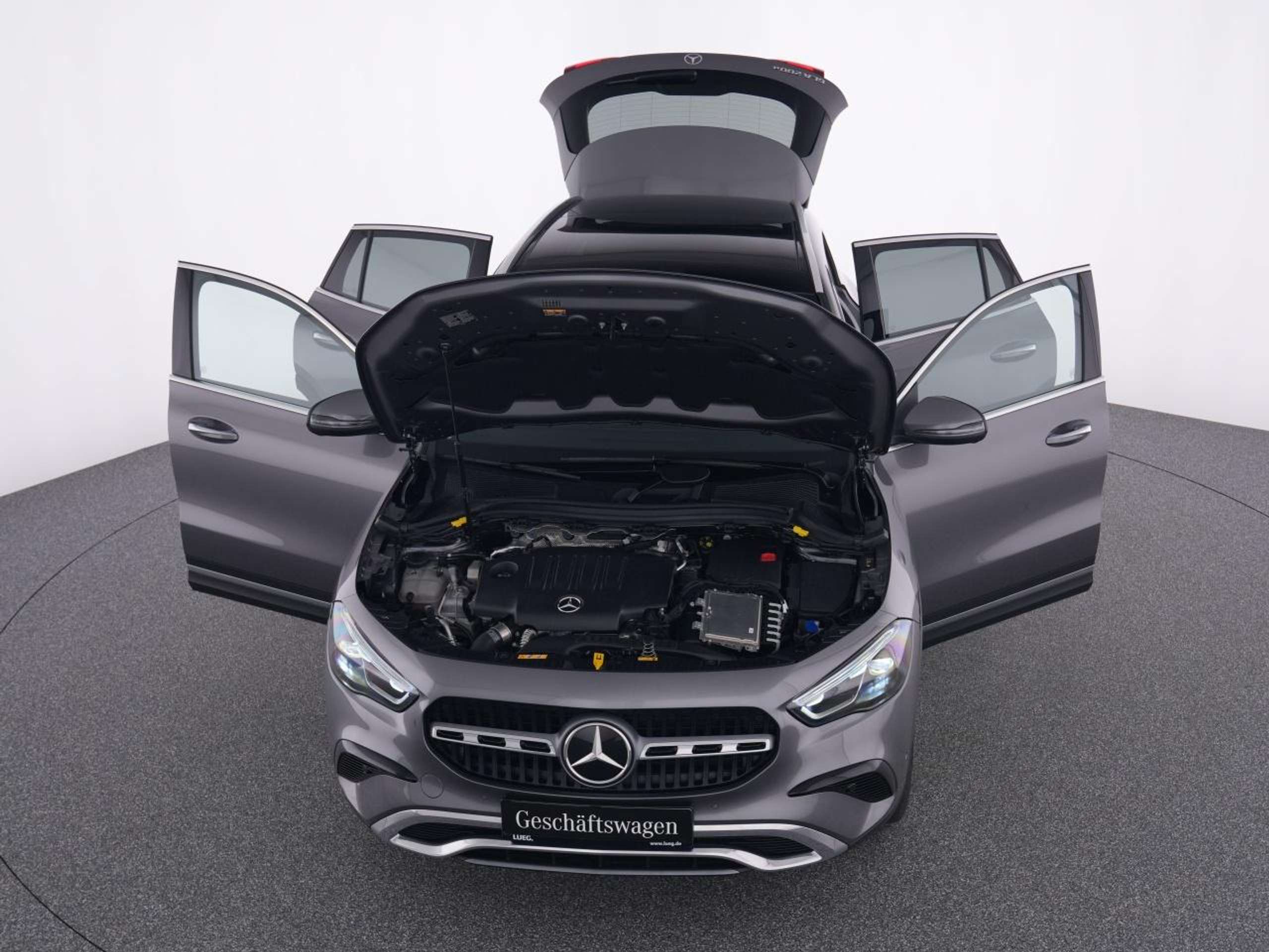 Mercedes-Benz - GLA 200