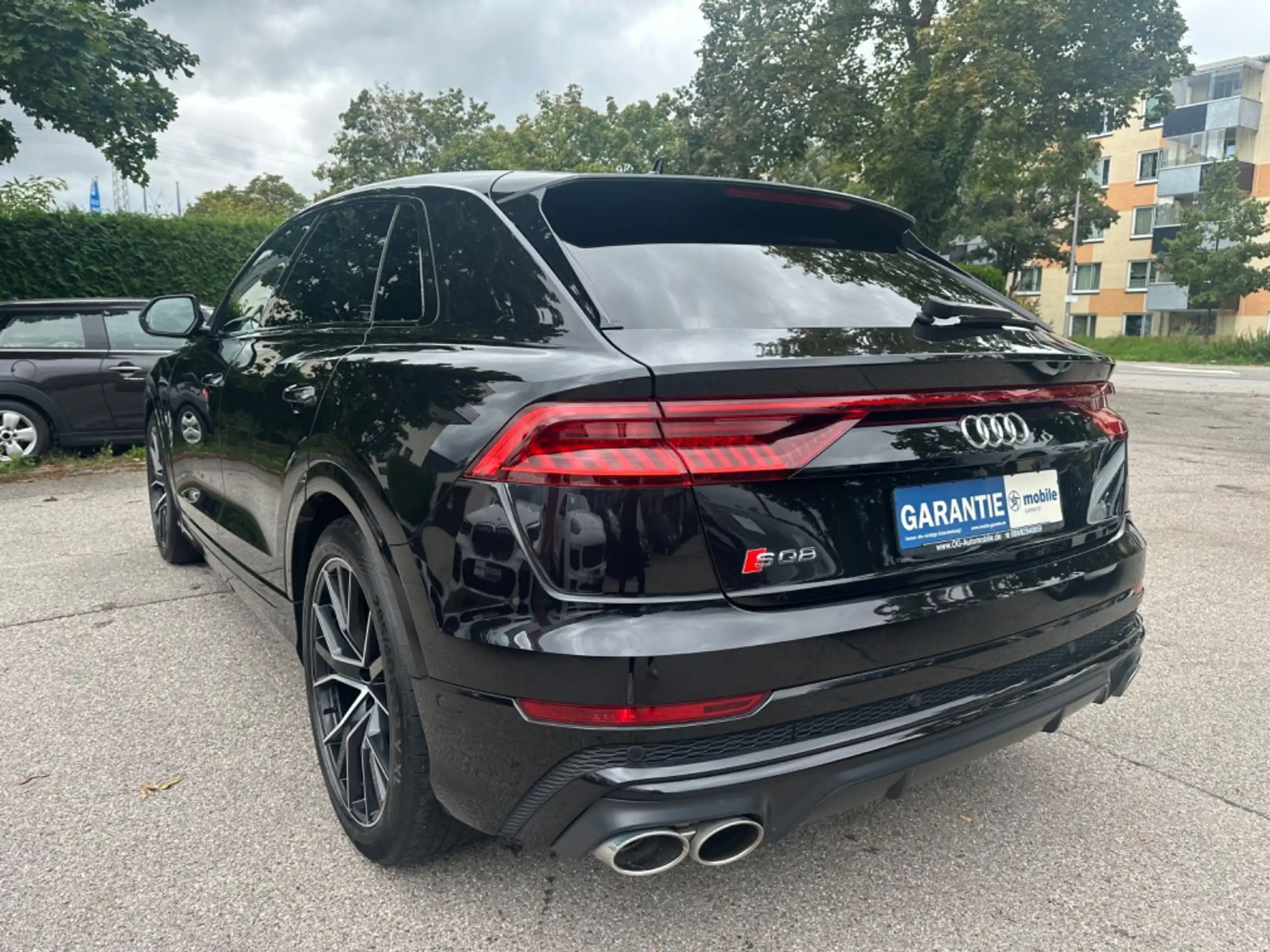 Audi - SQ8