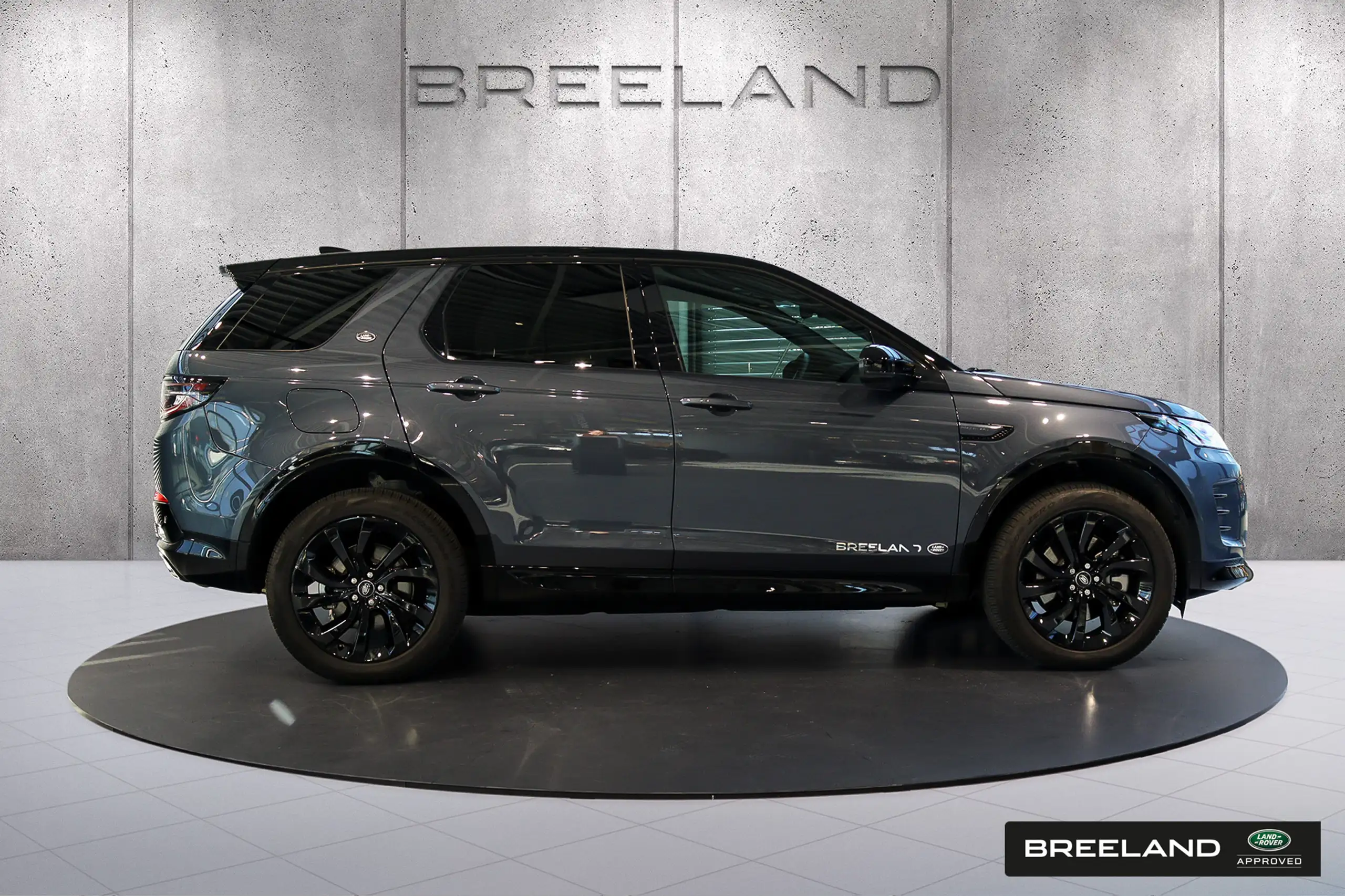 Land Rover - Discovery Sport