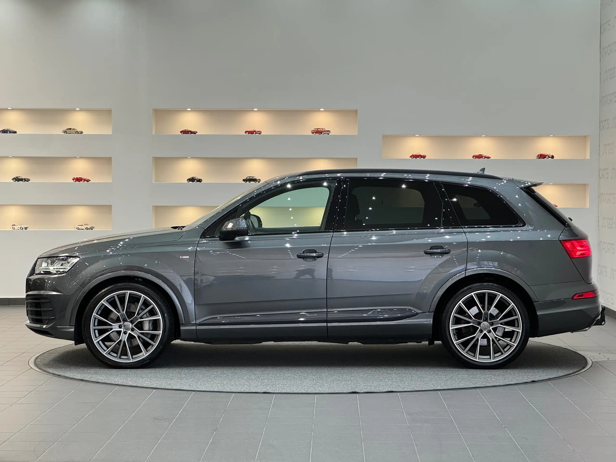 Audi - Q7