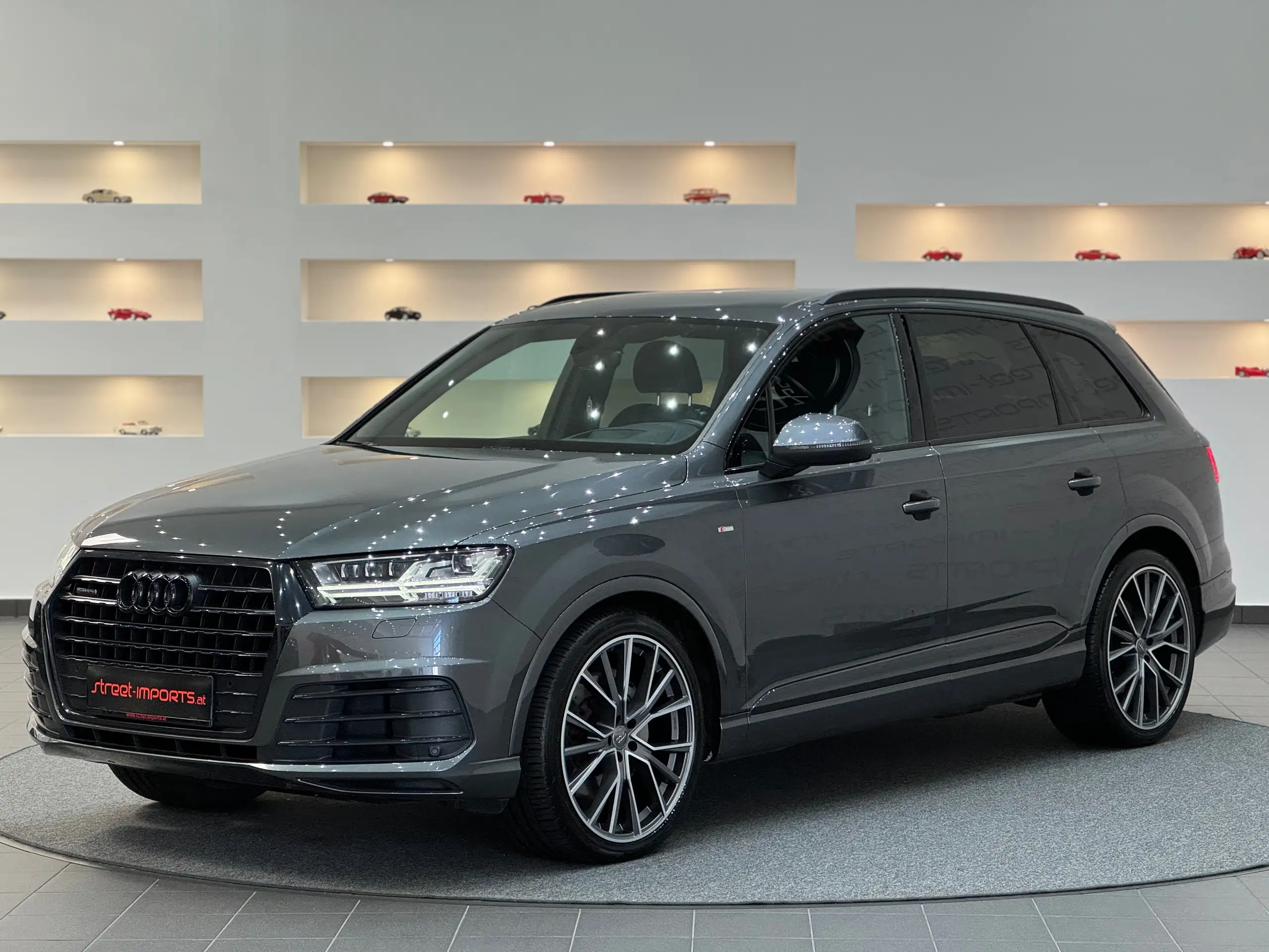 Audi - Q7